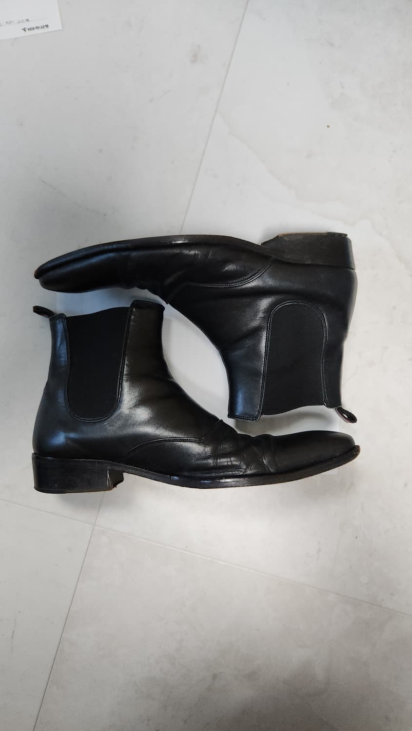 버버리 블랙라벨 첼시부츠 상품이미지1