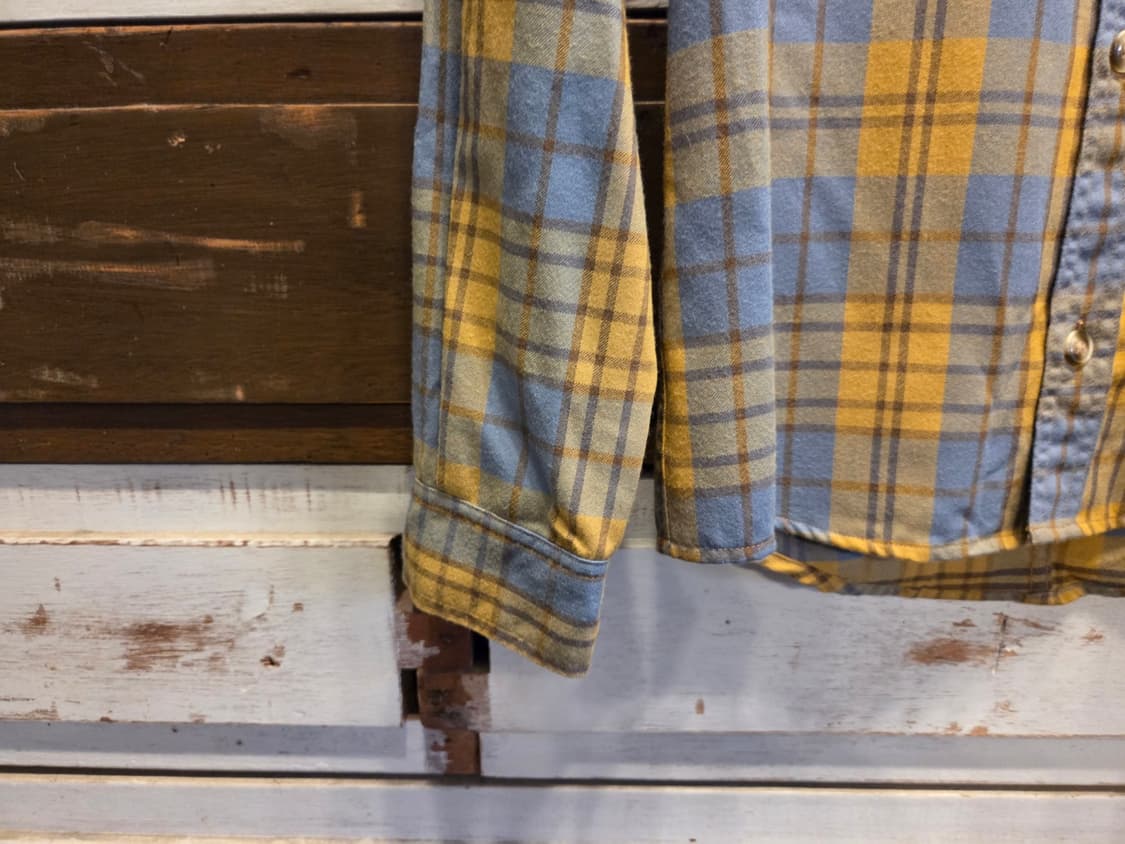 아페세 아웃도어셔츠  상품이미지4