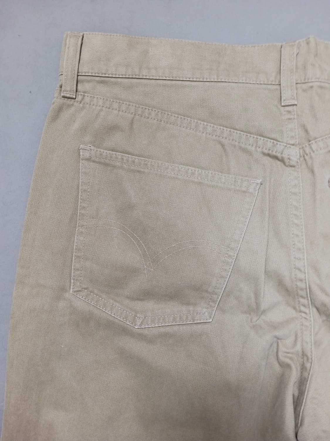 [36] 리바이스 502 베이지 치노 레귤러 테이퍼드 핏 팬츠 상품이미지7