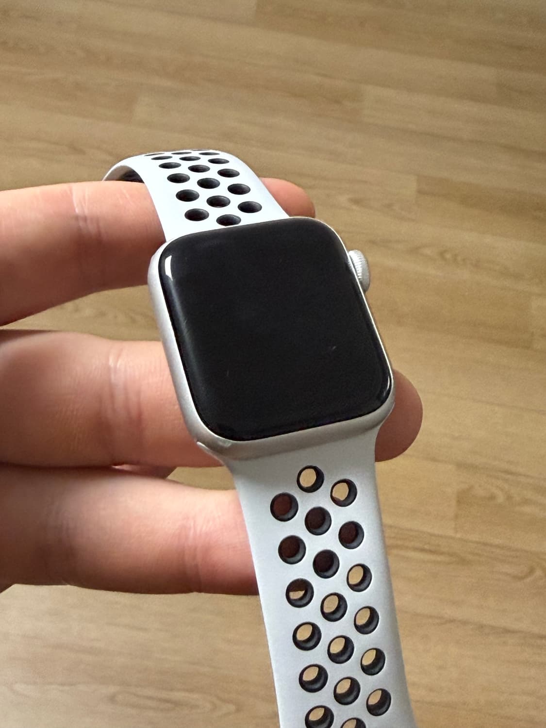 애플워치se 실버 나이키에디션 40mm gps 상품이미지3