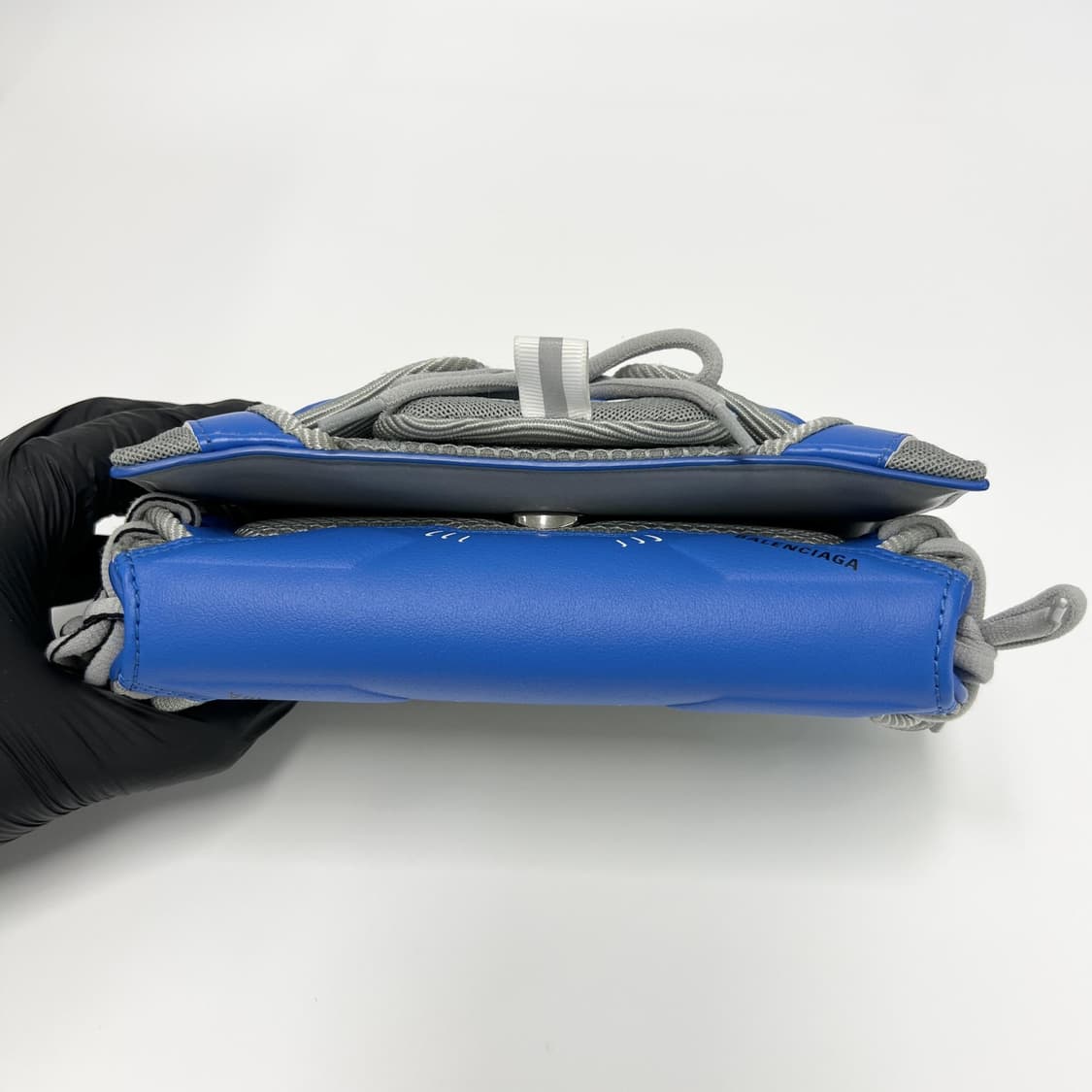 발렌시아가 스니커즈백 상품이미지8