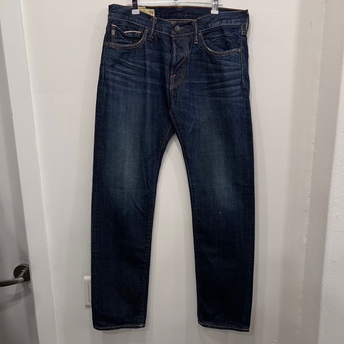 아베크롬비 앤 피치 레귤러핏 버튼플라이 데님팬츠 상품이미지2