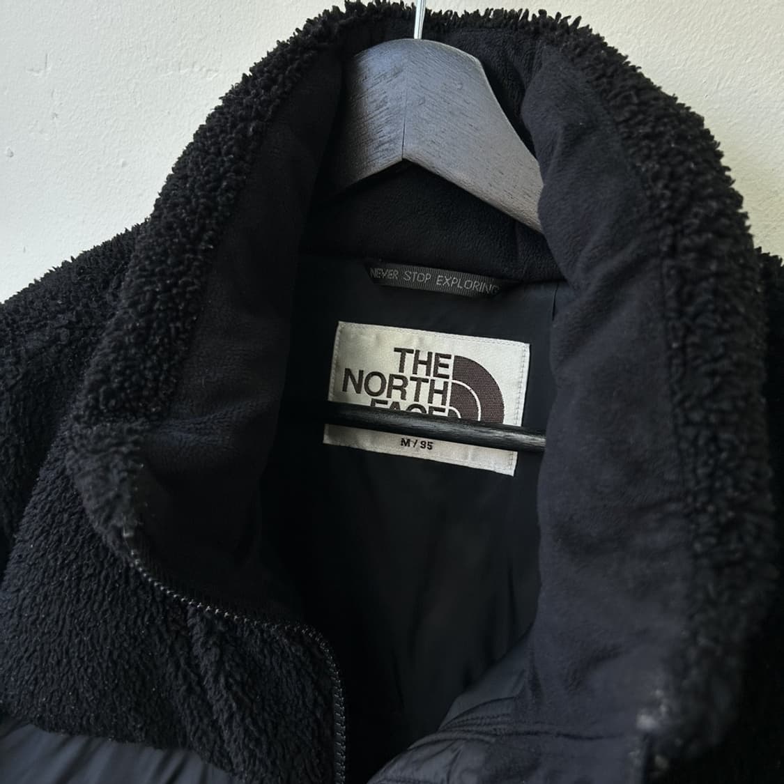 15395 - 노스페이스 T-BALL 눕시 플리스 패딩 상품이미지4