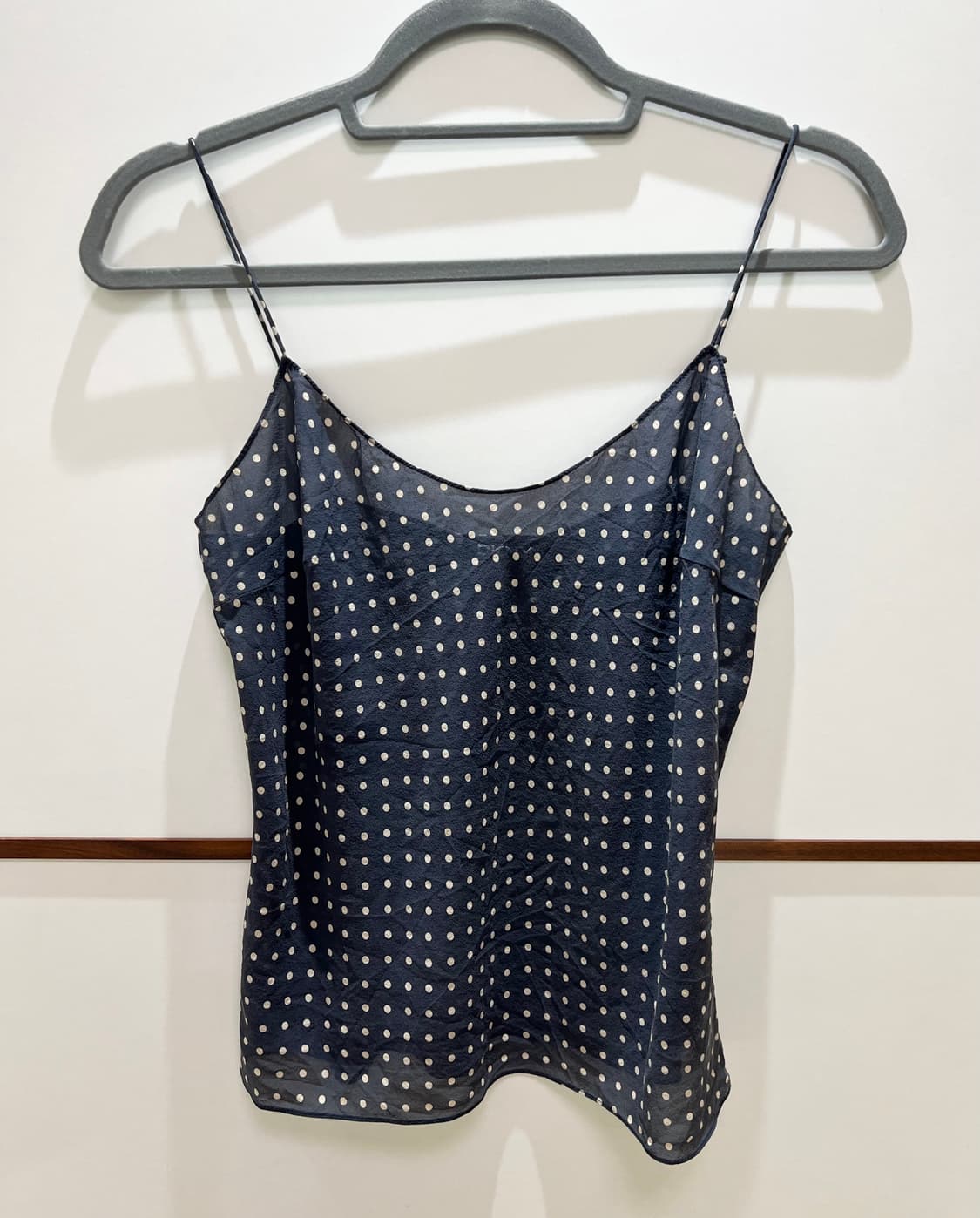 DKNY 100% 실크 도트 캐미솔 상품이미지1