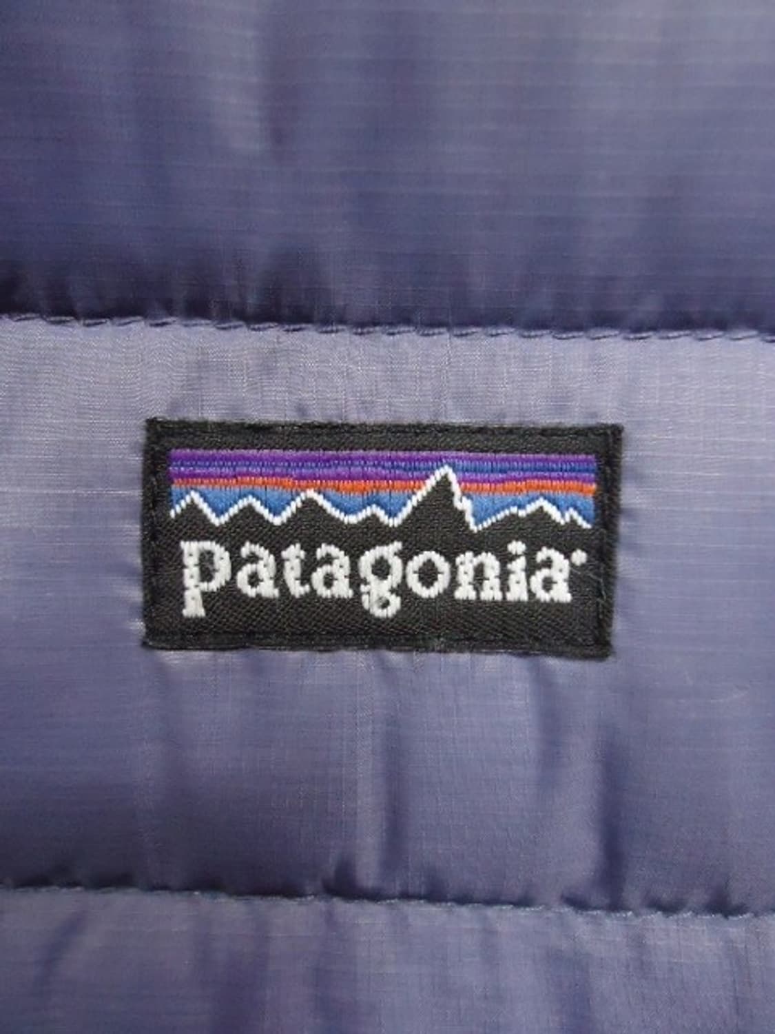 Patagonia 파타고니아 경량 구스 다운 패딩 상품이미지3
