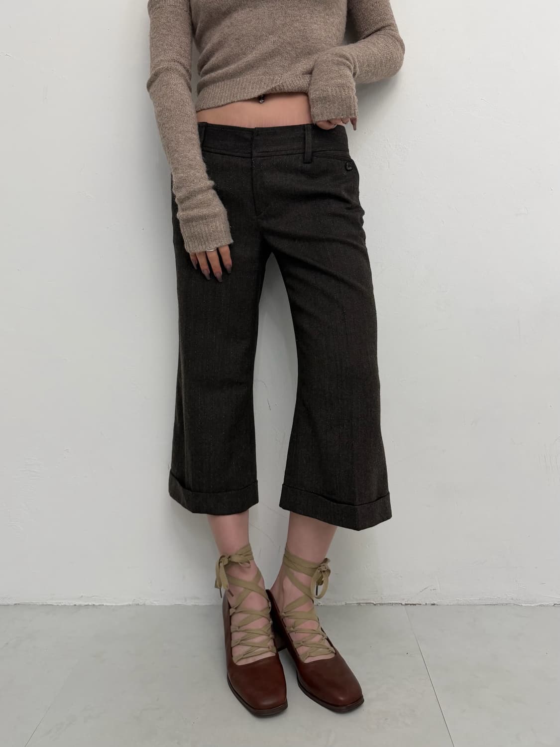 브라운 롤업 7부 바지 상품이미지1