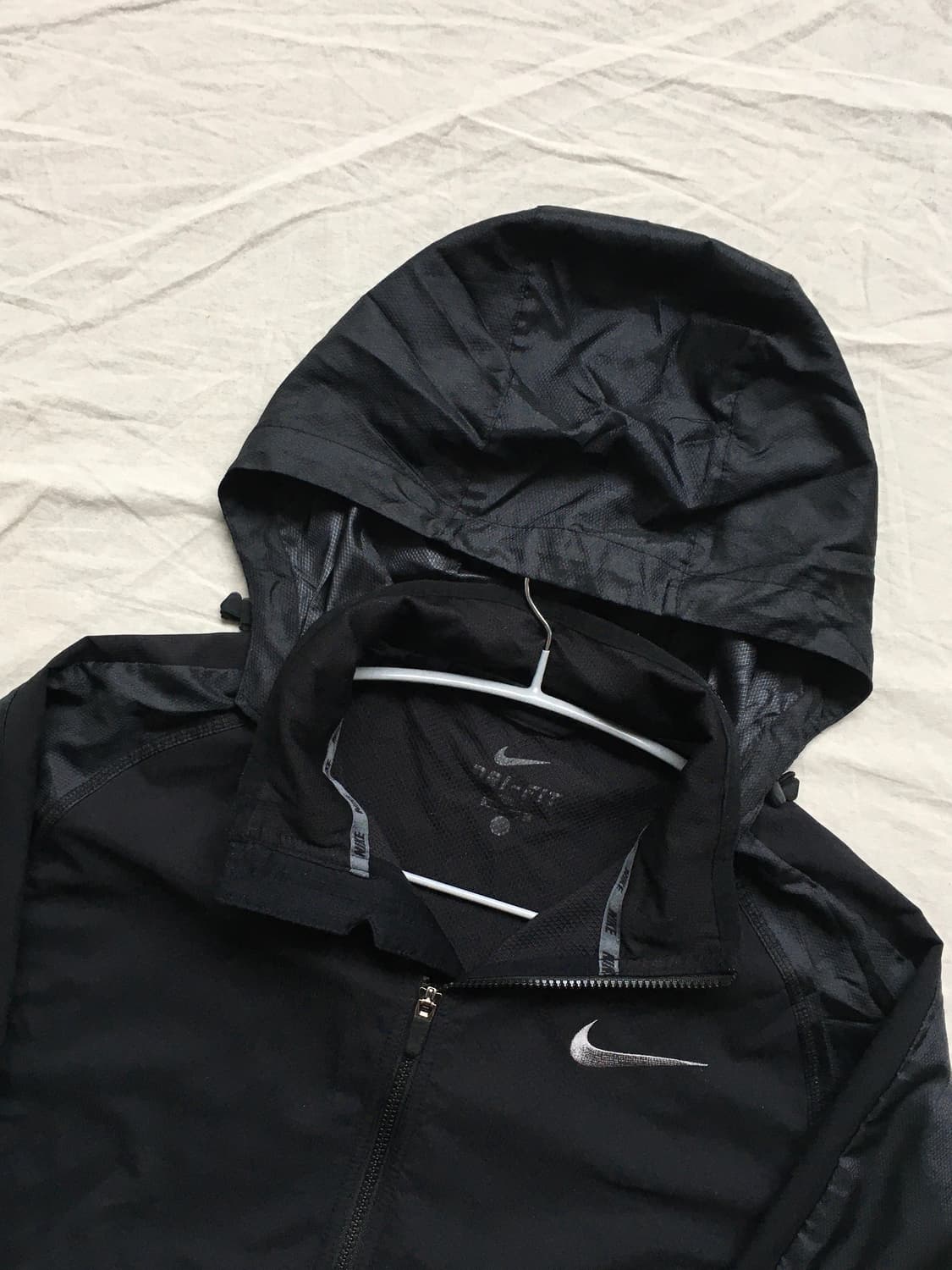 나이키 스우시 후드 바람막이 상품이미지4