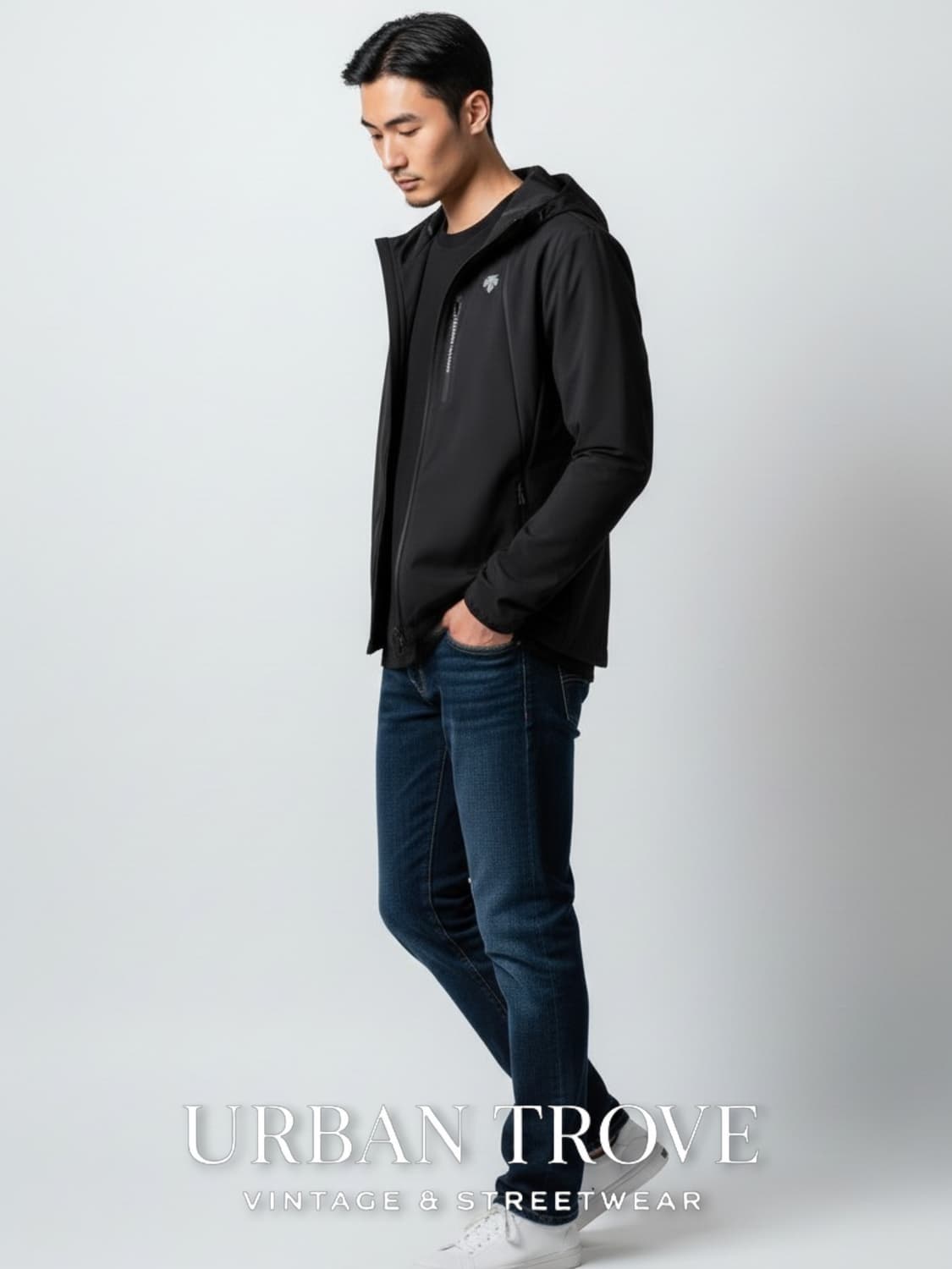 데상트 인텐스 트레이닝 후드자켓 95 상품이미지3