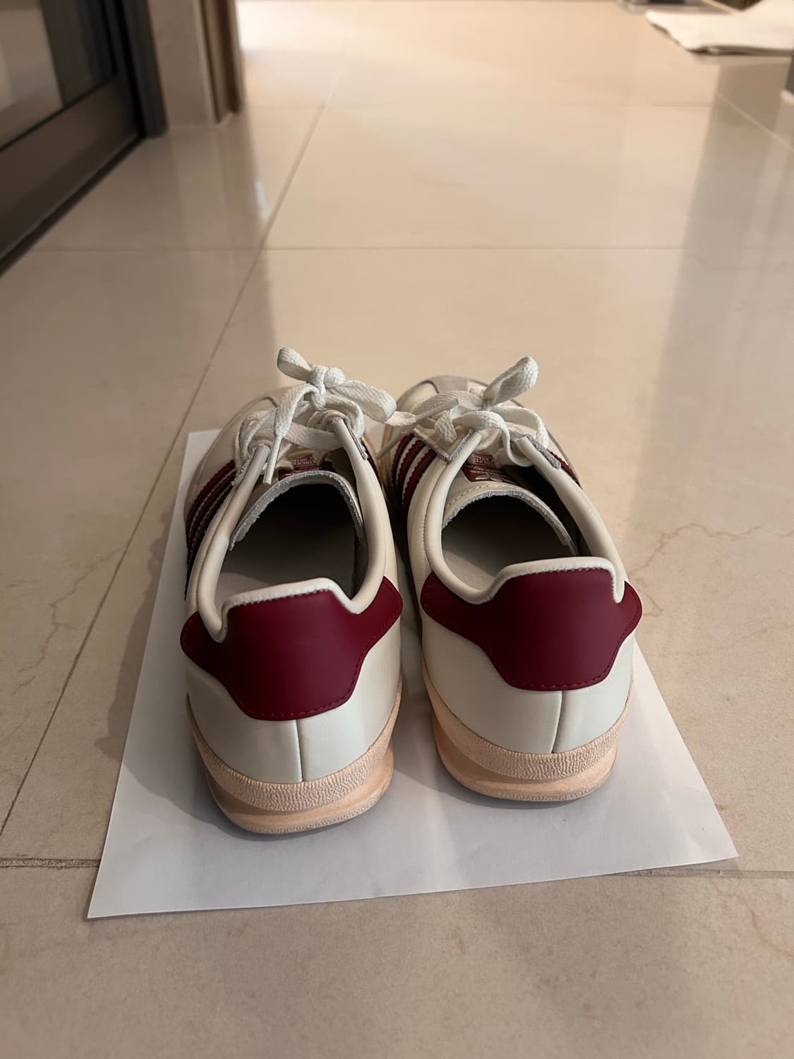 아디다스 진스 아이보리 버건디 운동화 상품이미지5