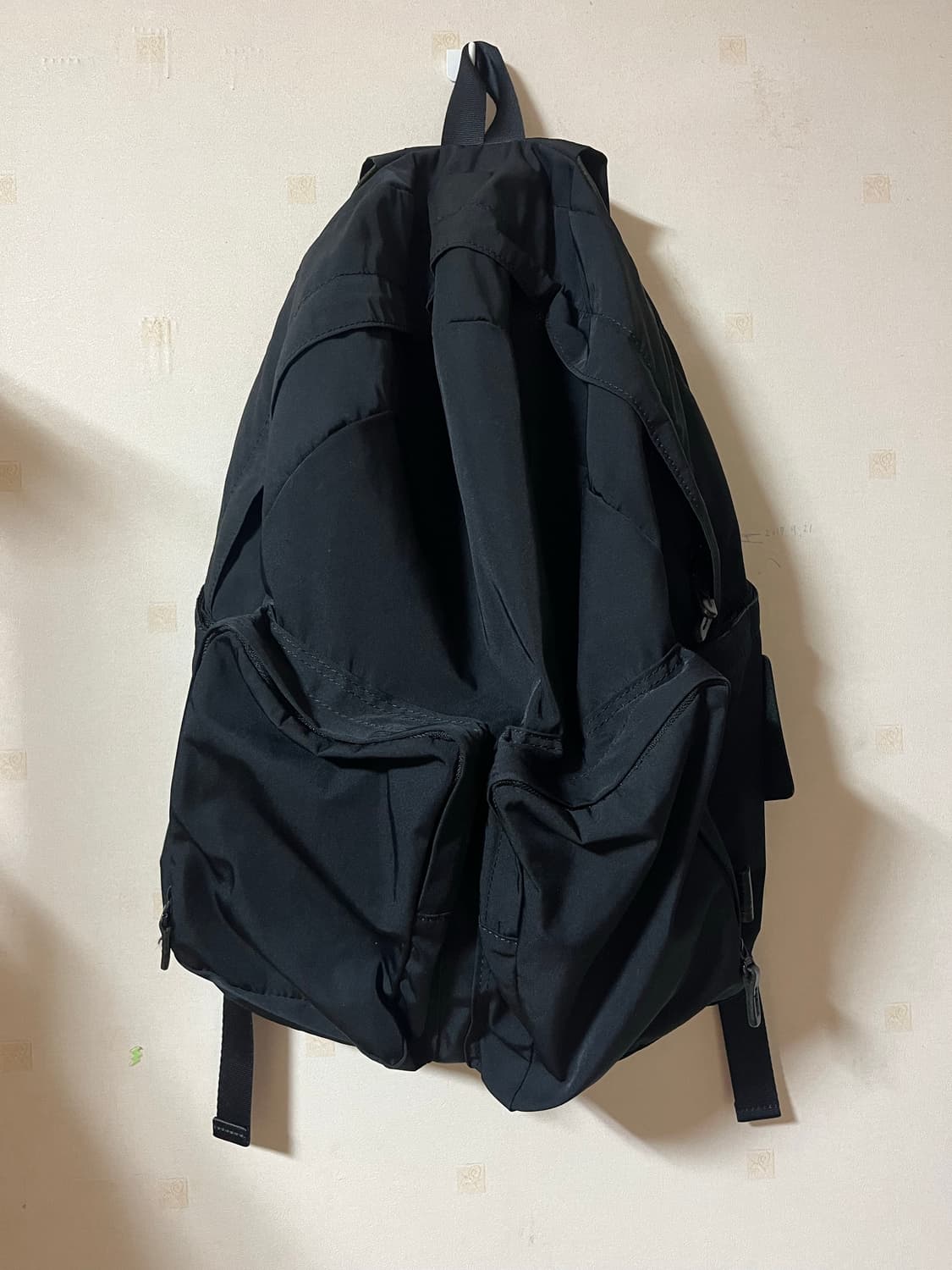 아미아칼바 개버딘 백팩 블랙 상품이미지1