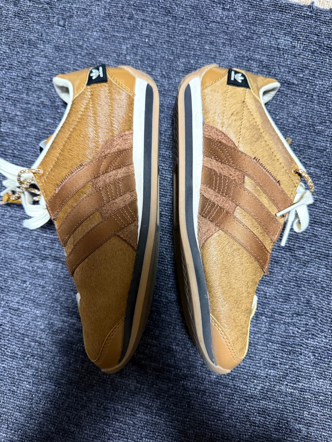 아디다스x송포더뮤트 235 상품이미지2