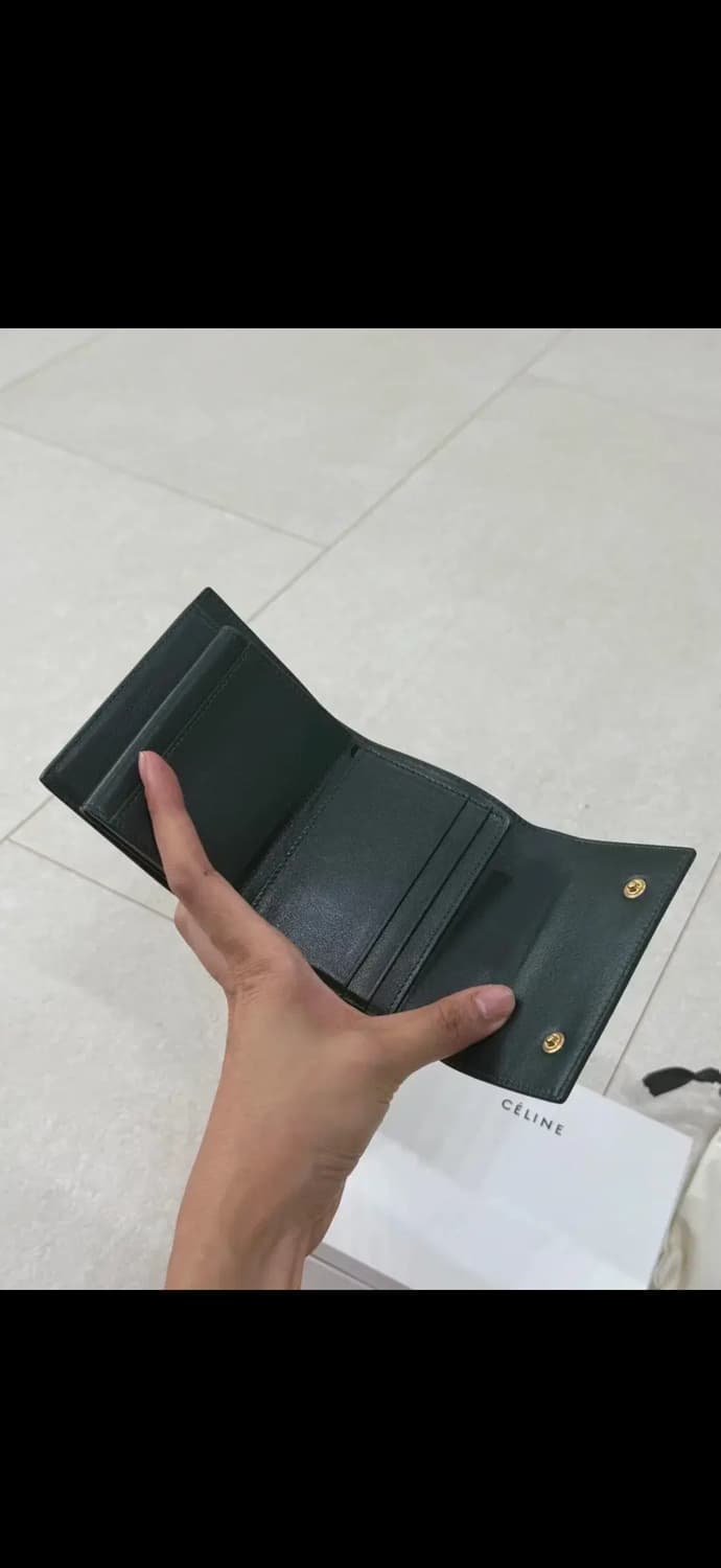 셀린느 트리폴드 지갑 상품이미지3