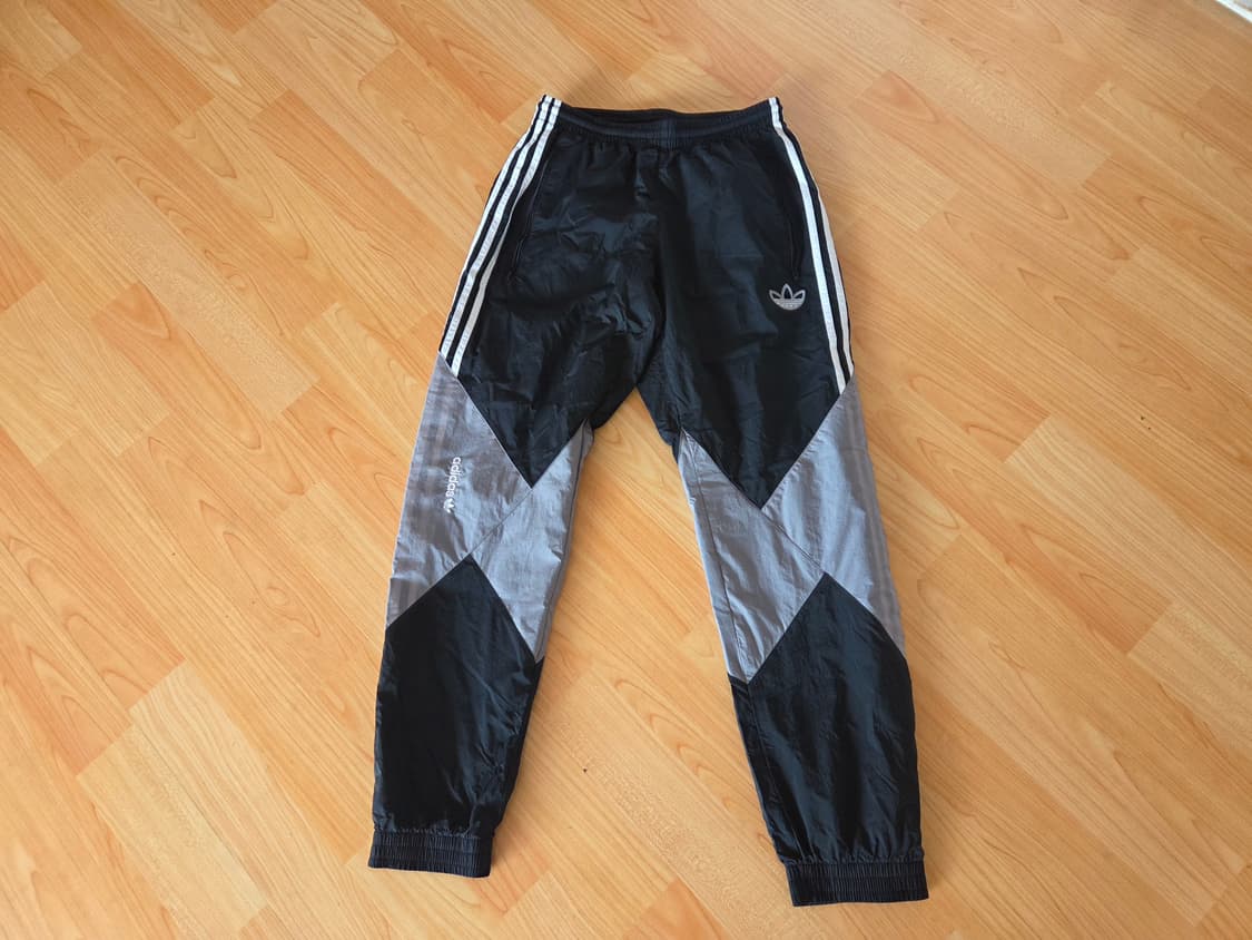 아디다스 라이트닝 트랙팬츠 상태좋음 상품이미지1
