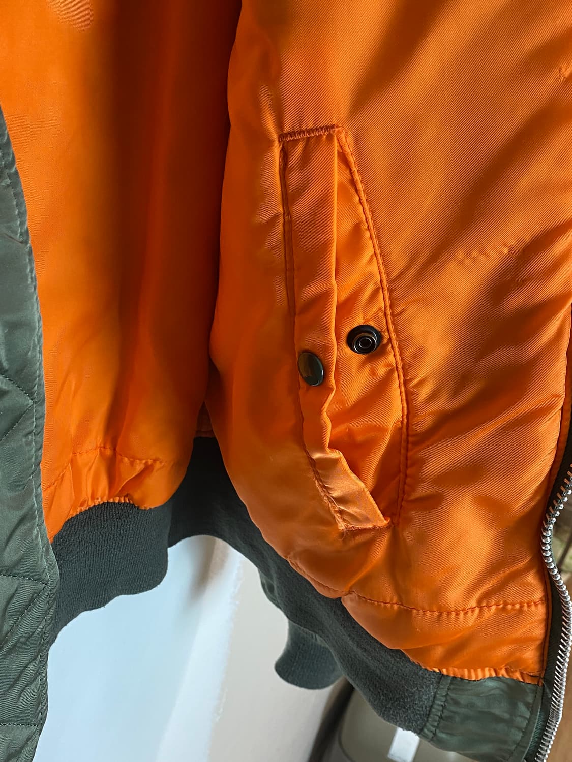 알파인더스트리 리버시블 플라이트 자켓 상품이미지5