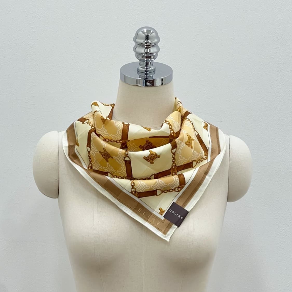 (새상품) celine / 셀린느 쁘띠스카프 손수건 상품이미지8