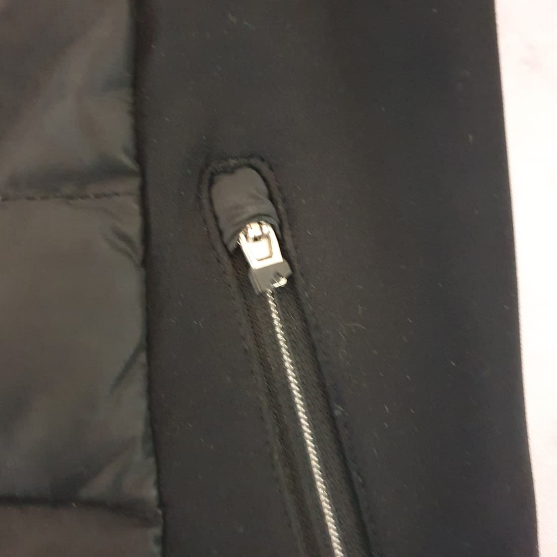 아디다스 경량 패딩 집업 상품이미지7