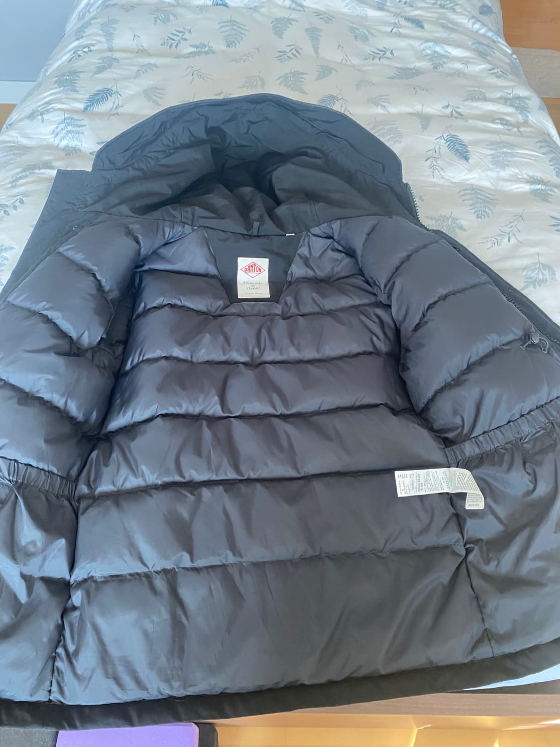 Danton 후드패딩 판매합니다 상품이미지2