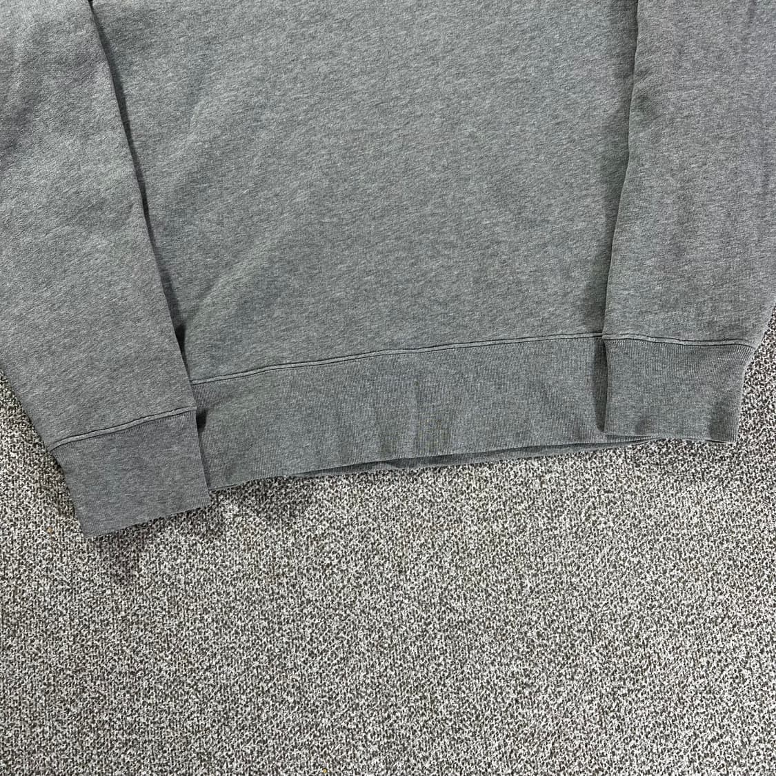 아크네스튜디오 맨투맨 상품이미지3