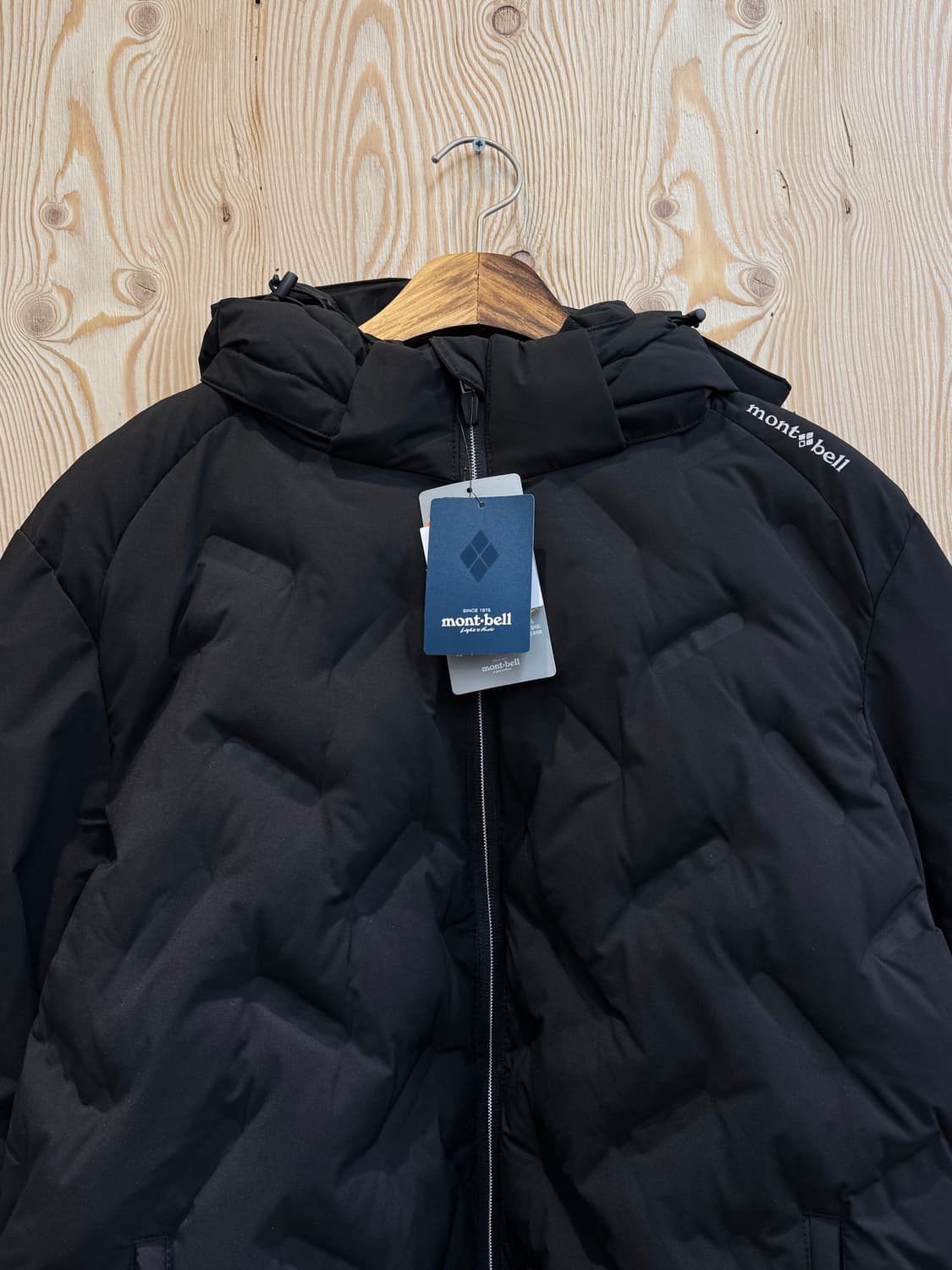 몽벨 새상품 중경량 패딩 상품이미지6