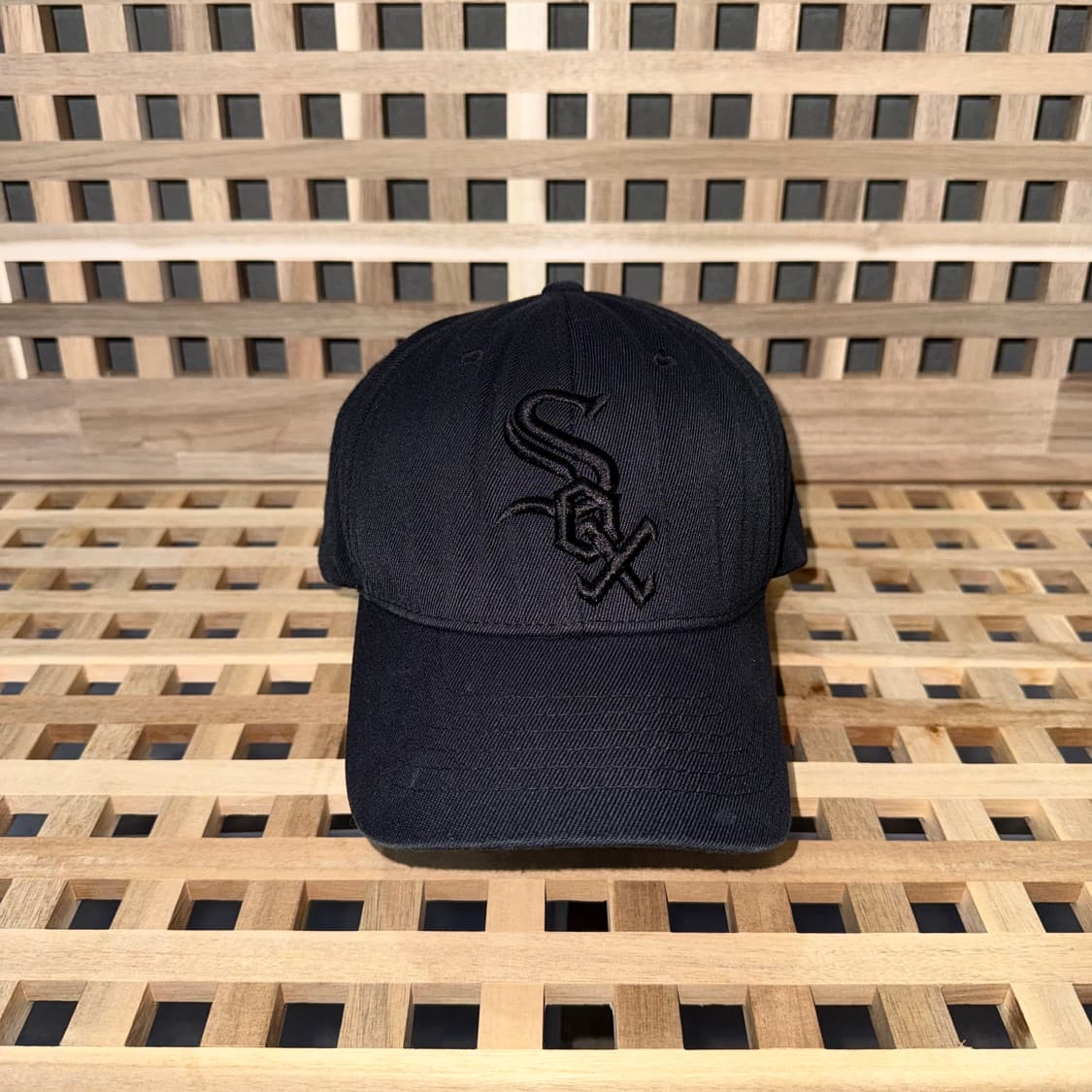 mlb 시카고 화이트삭스 올블랙 캡 상품이미지1