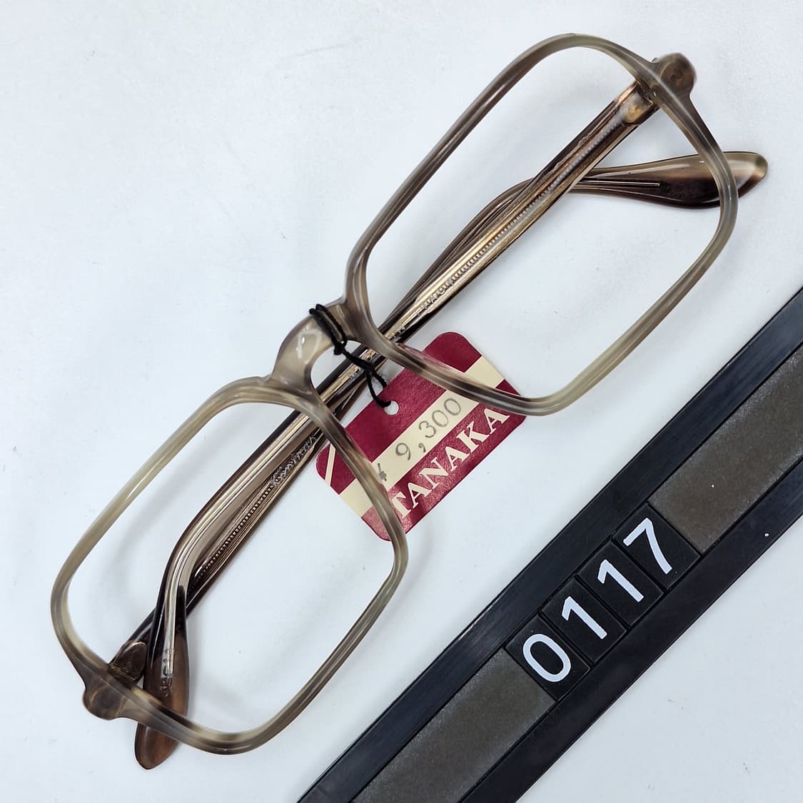 80s 이탈리아제 빈티지 데드스톡 미사용/스퀘어 뿔테 안경테 50mm 상품이미지1