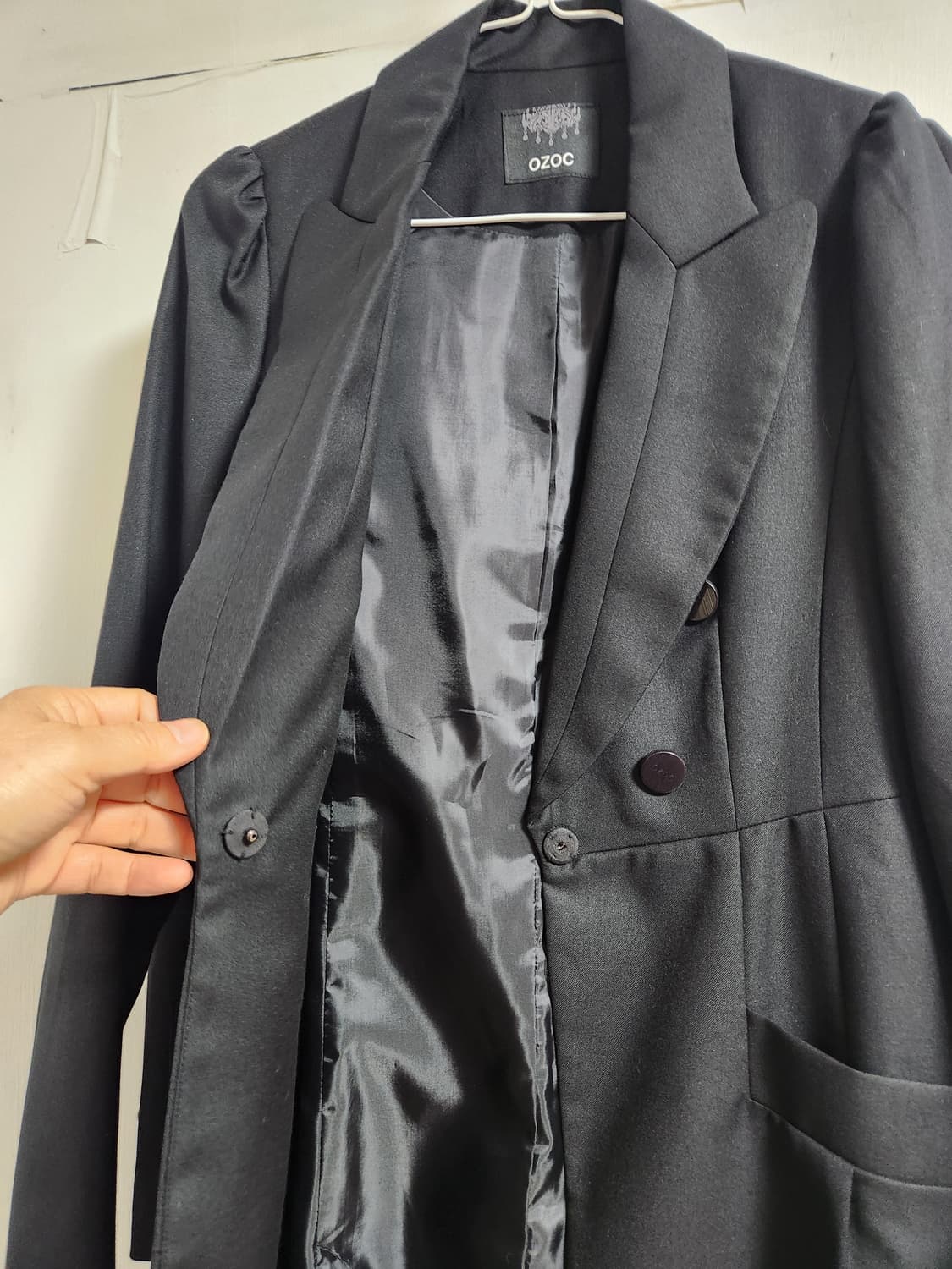 OZOC 블랙 더블 버튼 간절기 코트 55~66 상품이미지4