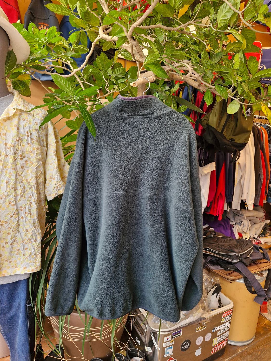 Z-304 파타고니아 신칠라 다크그린 상품이미지2