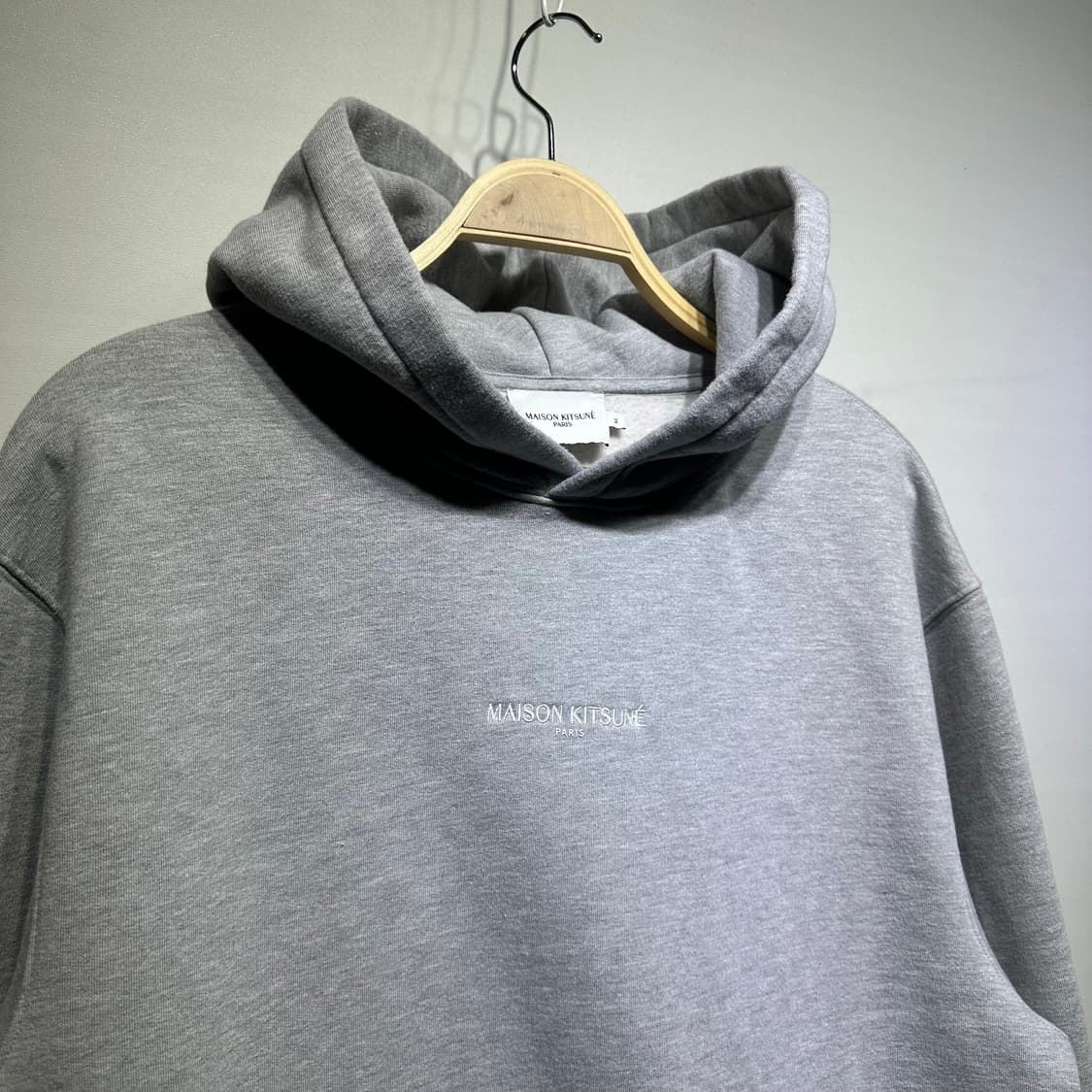 매종키츠네 그레이 후드 판매합니다 상품이미지2