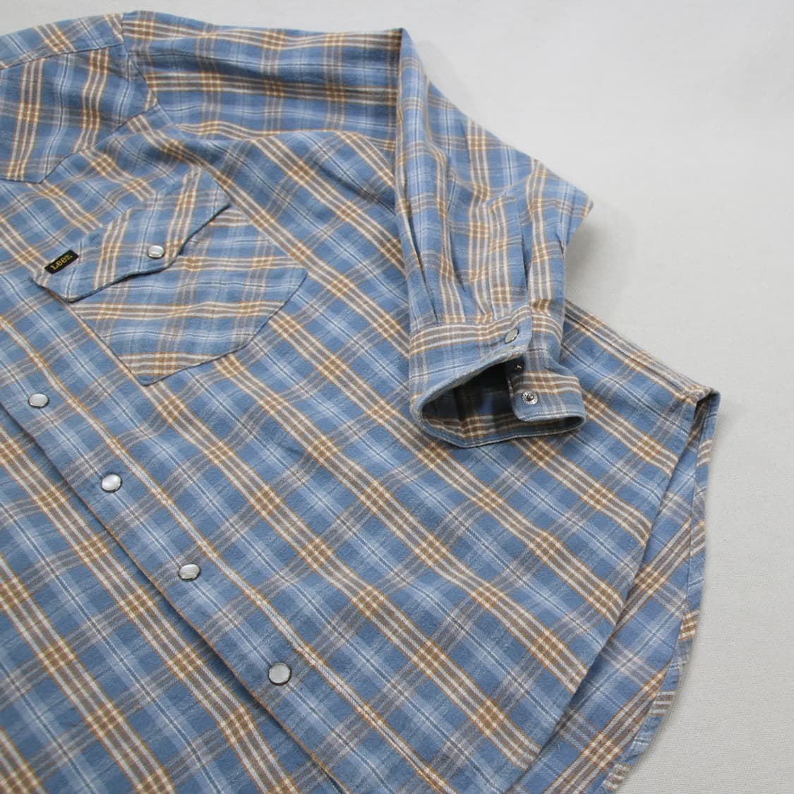 (착용컷) Lee x EDWIN 웨스턴 체크 셔츠 (남성용 100) 상품이미지7