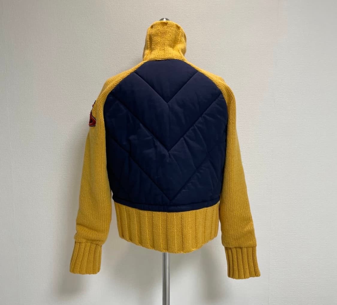 비비안웨스트우드 하이넥 빅로고 블루종 니트패딩  상품이미지4