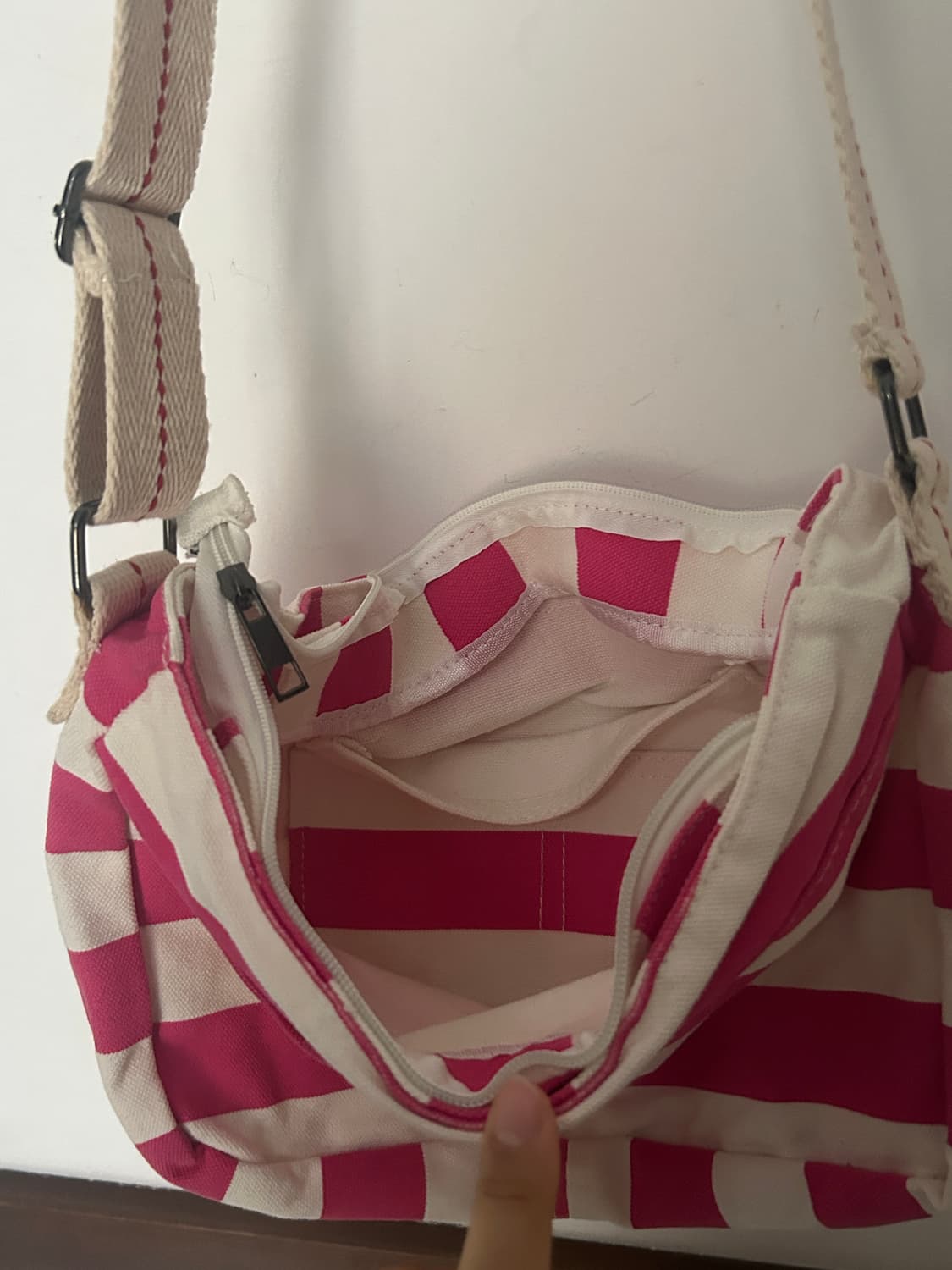 핑크 스트라이프 크로스백  상품이미지4