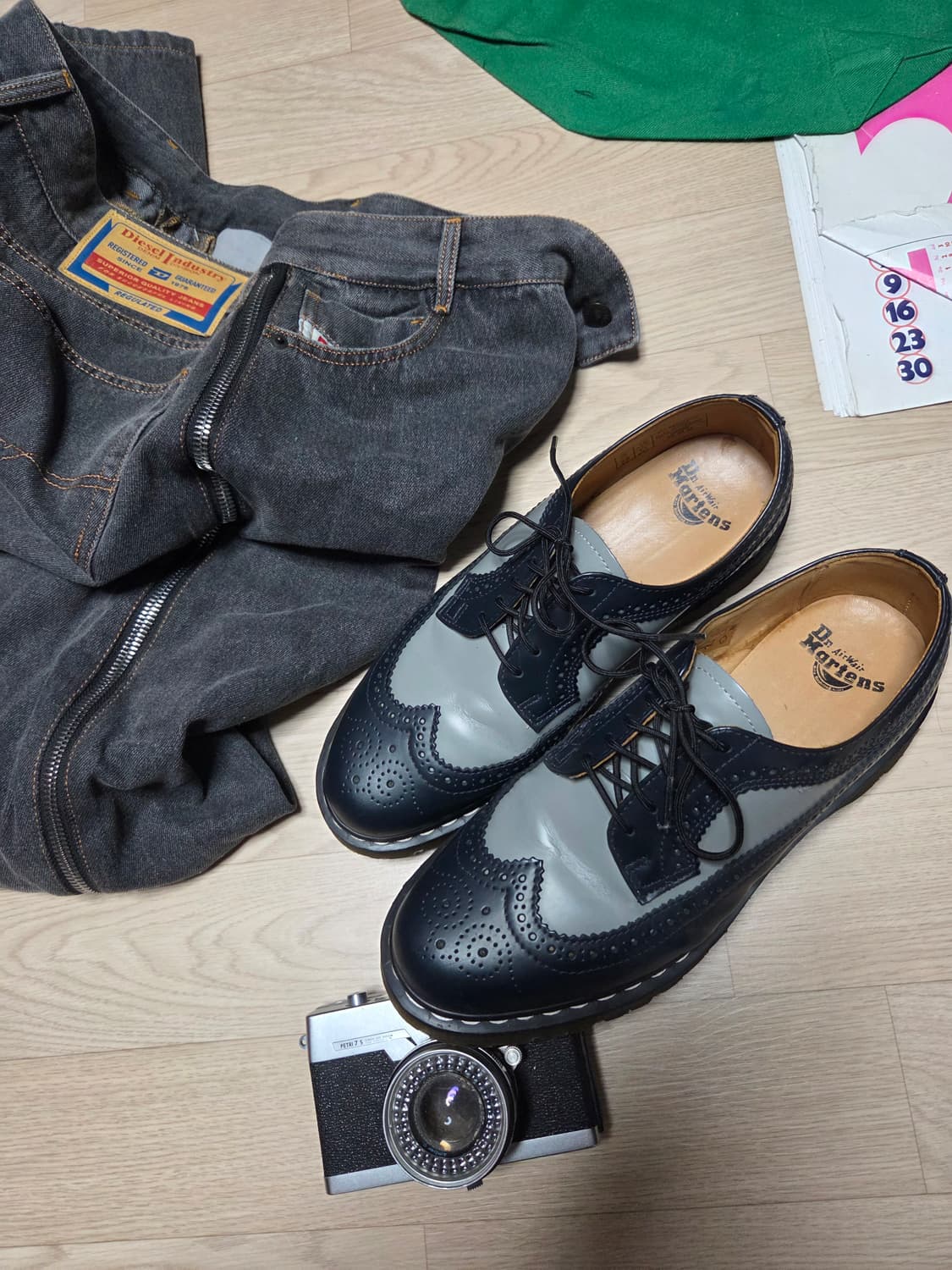 닥터마틴 윙팁 브로그 네이비 그레이 구두 더비 로퍼 상품이미지3