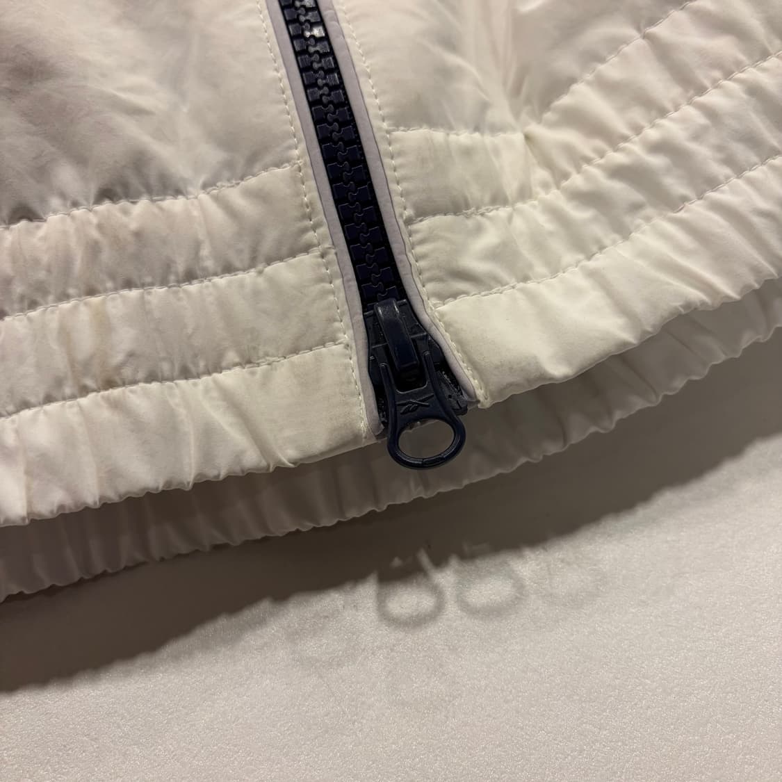 [115] 리복 올드스쿨 바람막이 자켓 화이트 B620 상품이미지8