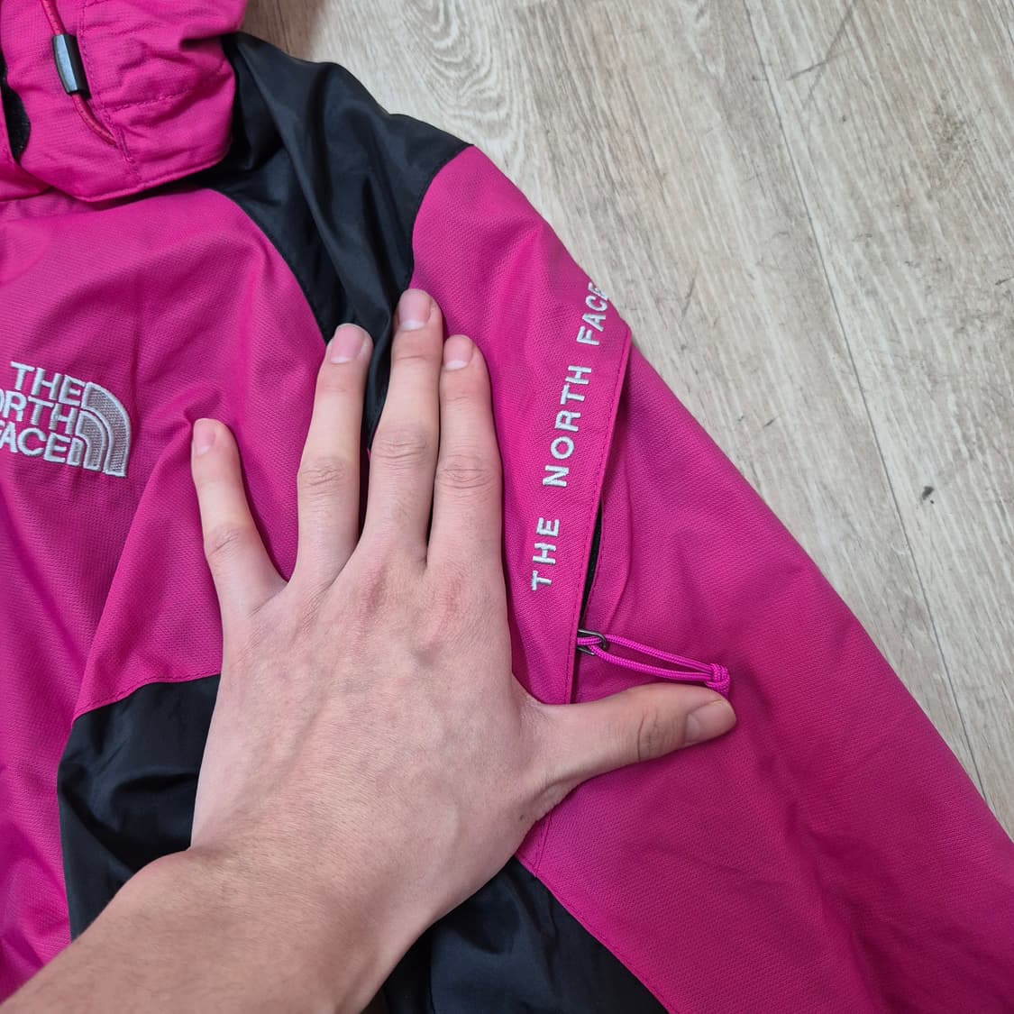 노스페이스 여성 써밋 고어텍스 바람막이 자켓 상품이미지5