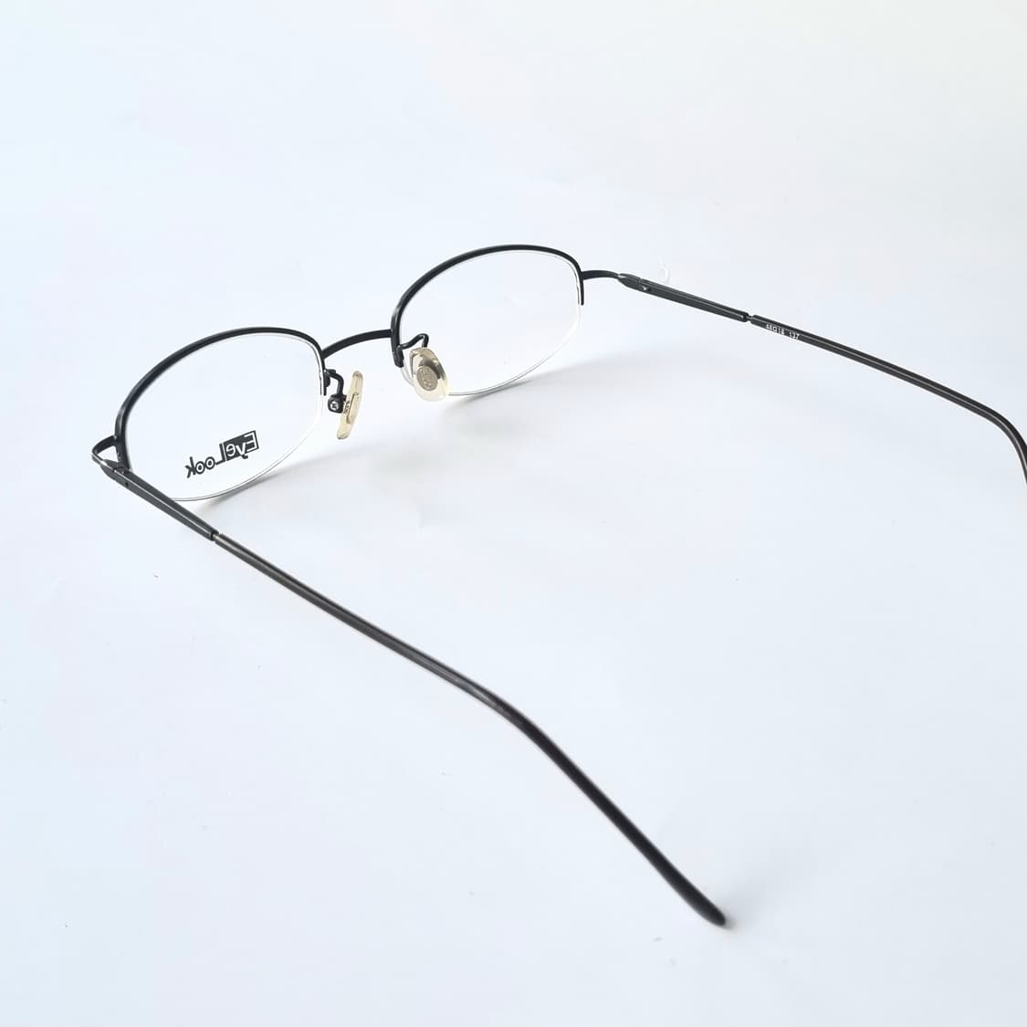 데드스탁 긱시크 무드 슬림 블랙 반무테 타원형 안경테 775 상품이미지5