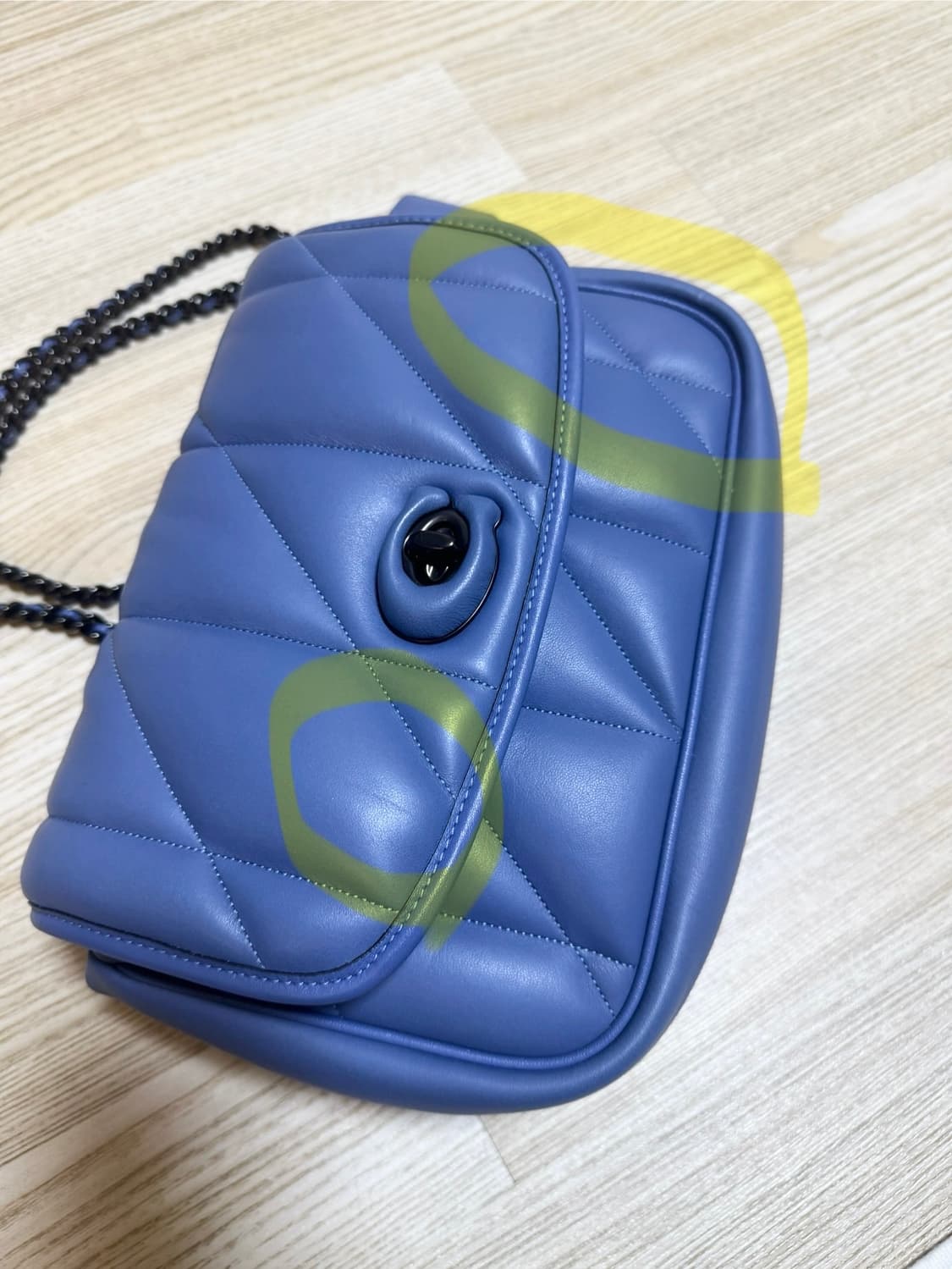 코치 매디슨 퀼팅 필로우 상품이미지7