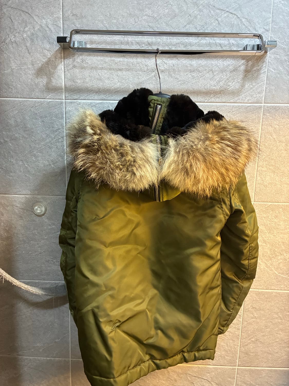 디스퀘어드 패딩 상품이미지5