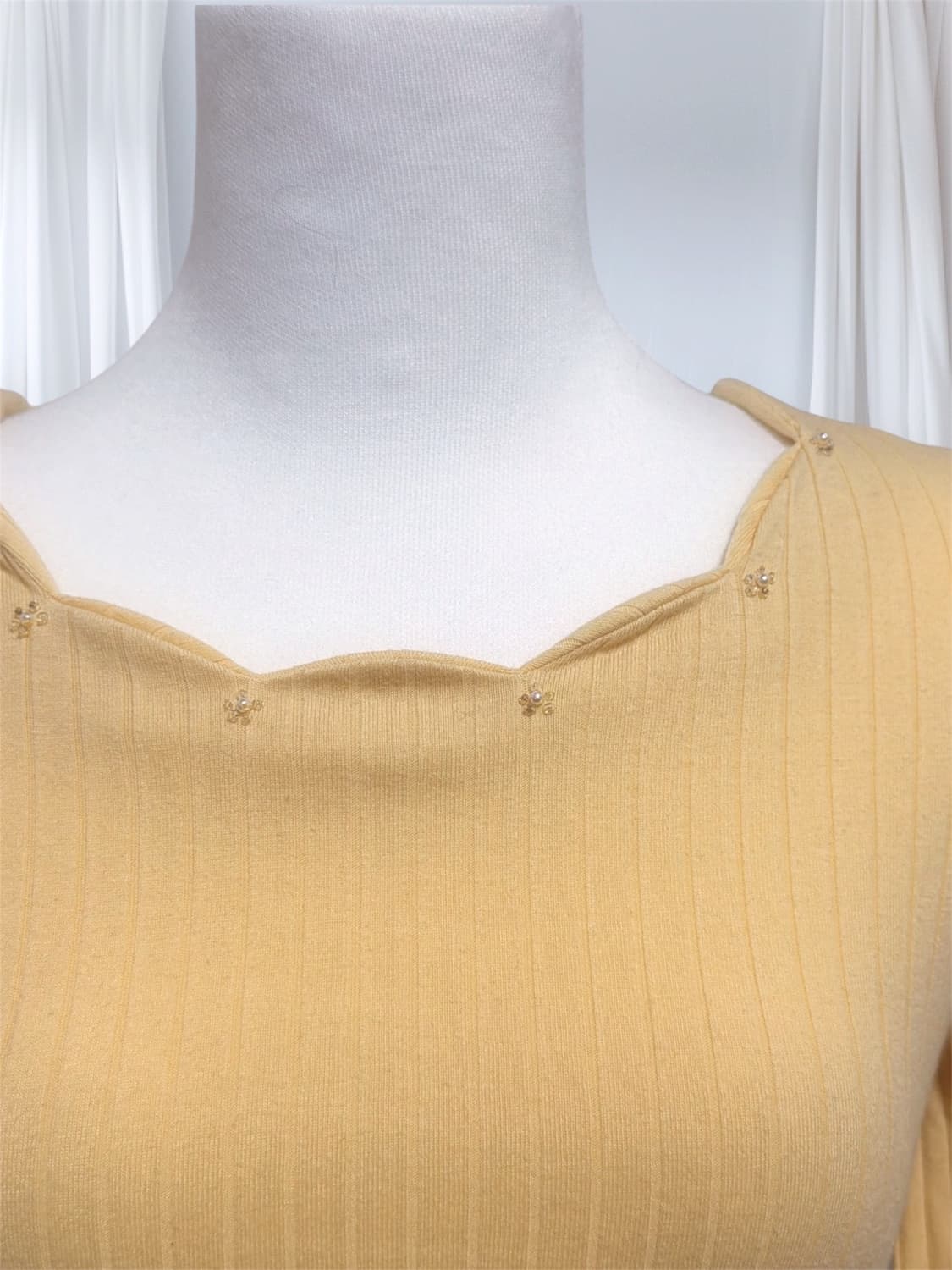 빈티지 비즈 꽃 니트 상품이미지2