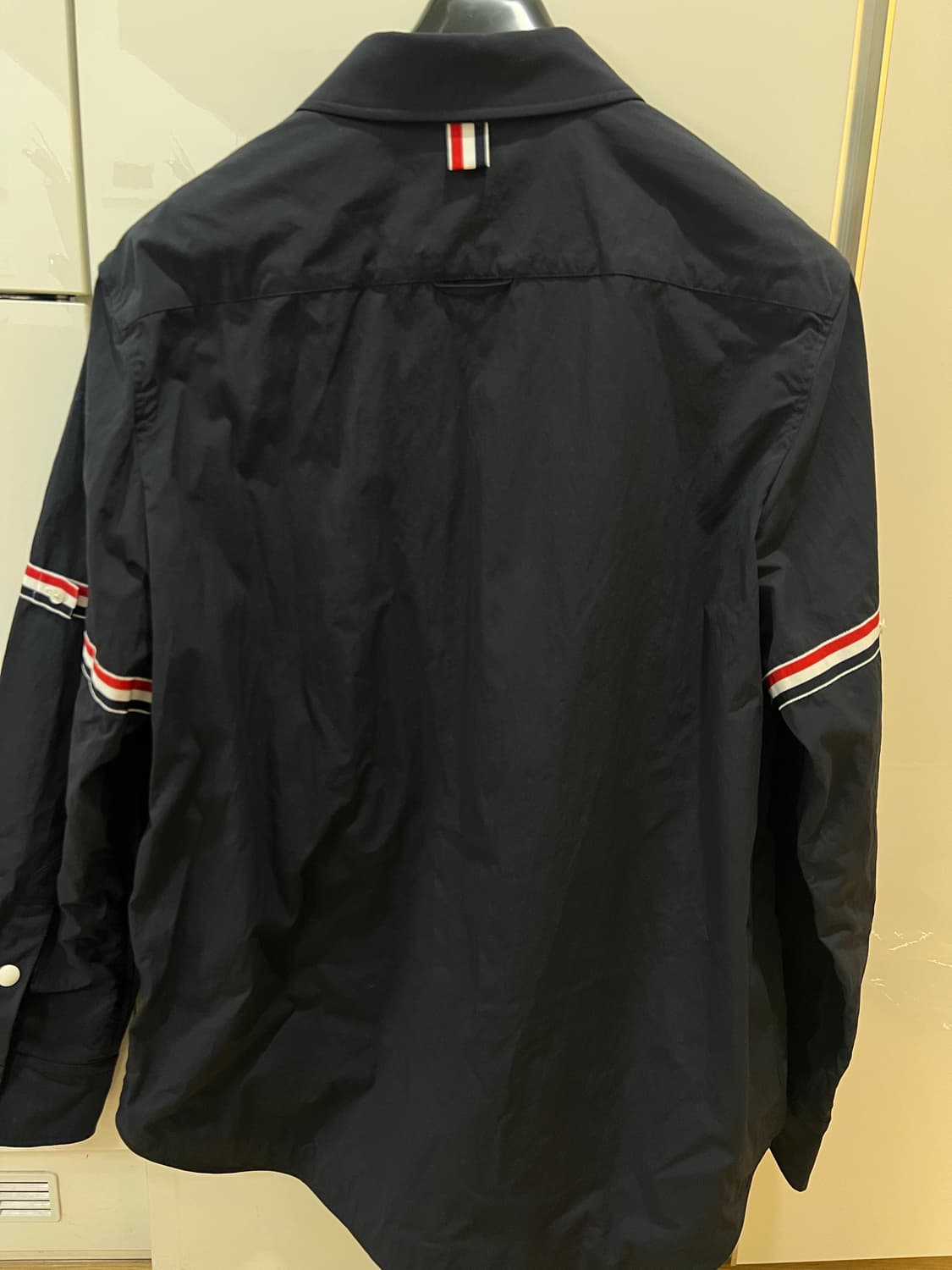 24fw 톰브라운 암밴드나일론점퍼 110-슬림115 (새상품급) 상품이미지2