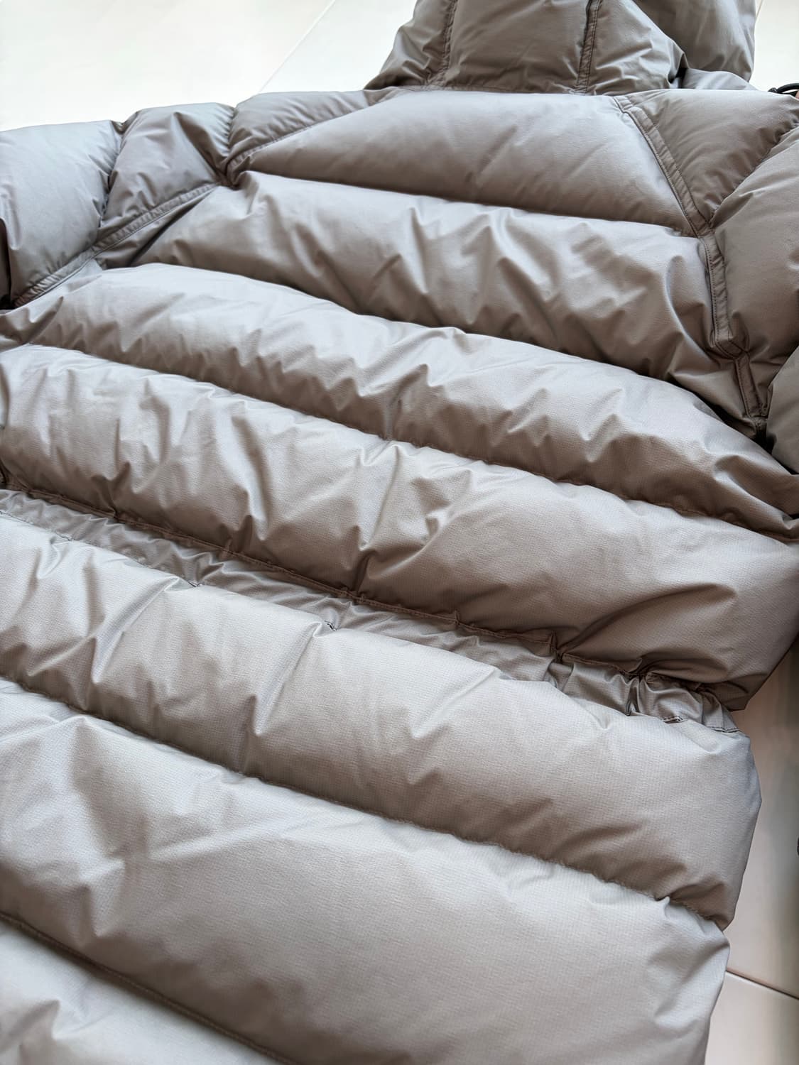 23fw 이스트로그 유틸리티 카라코람 다운점퍼 L(105) 상품이미지8