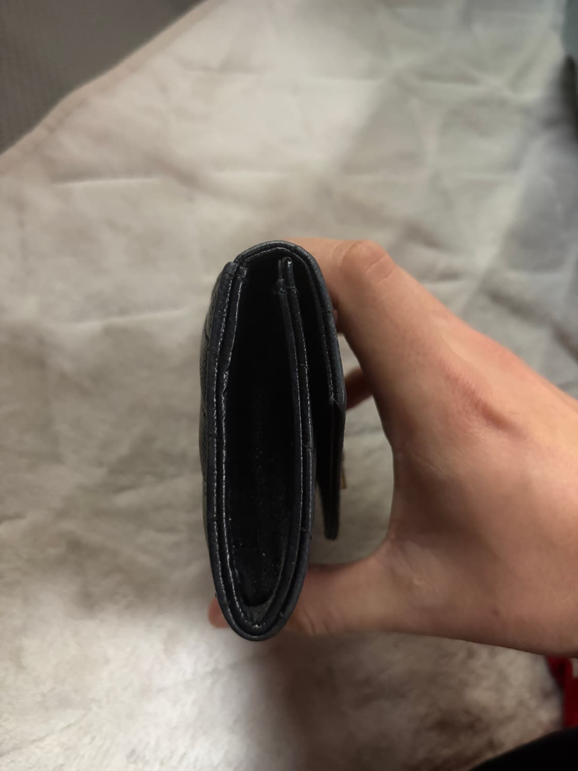 입생로랑 퀄팅 그랑 드 뿌르 금장 지갑 상품이미지5