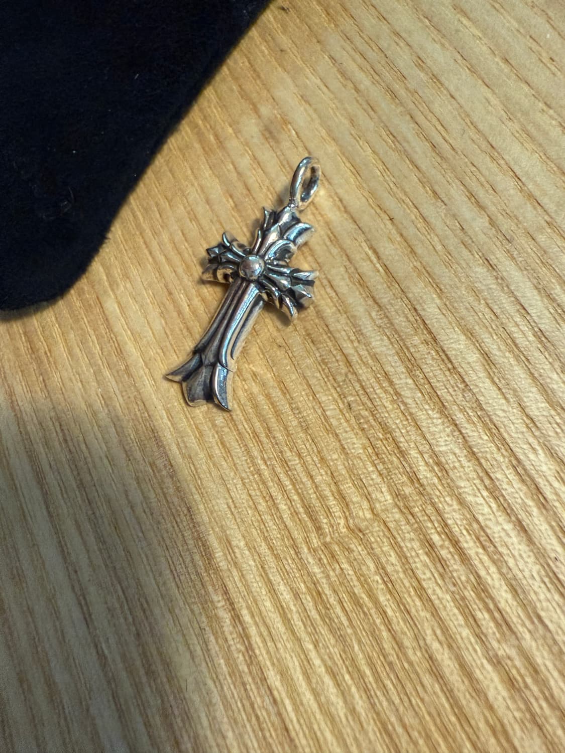 새상품 크롬하츠 더블크로스 참 상품이미지3