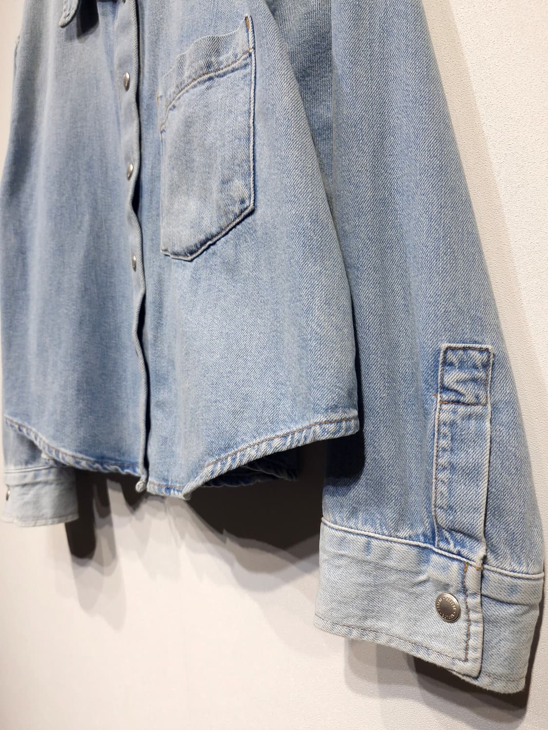 에이골디(AGOLDE)다그마르 셔츠 상품이미지6