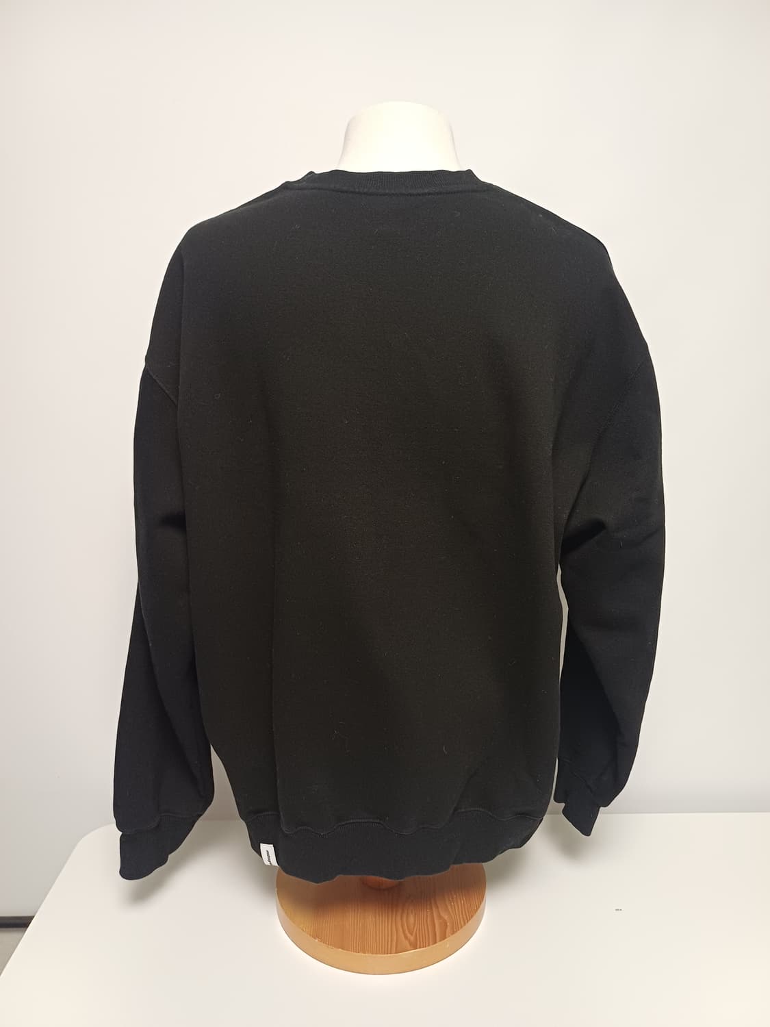 마하그리드 바시티 로고 기모 맨투맨 블랙 L / 상태좋음 상품이미지3