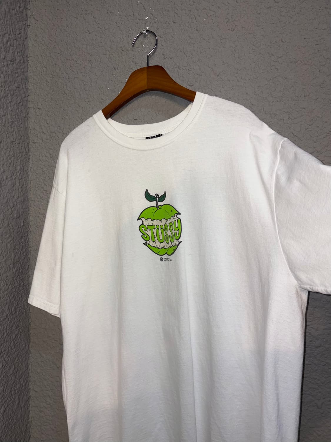 스투시 애플 반팔 티셔츠 상품이미지1