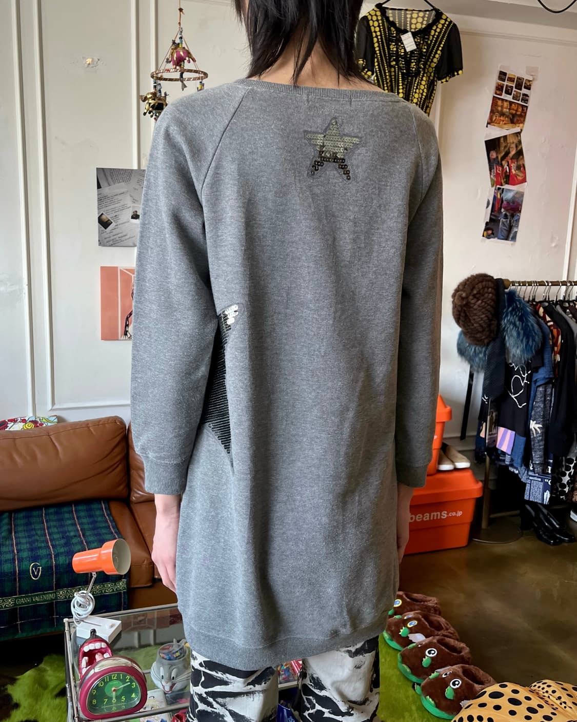 MADAME HINA Spangle Star Long Sweatshirt 상품이미지3