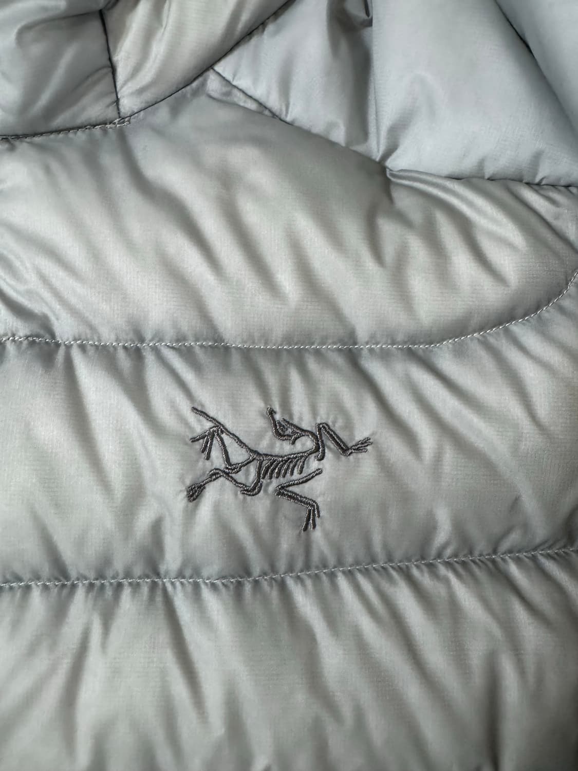 L 아크테릭스 세륨 후디 해비타트 헤비타트 패딩 자켓 그레이 상품이미지2