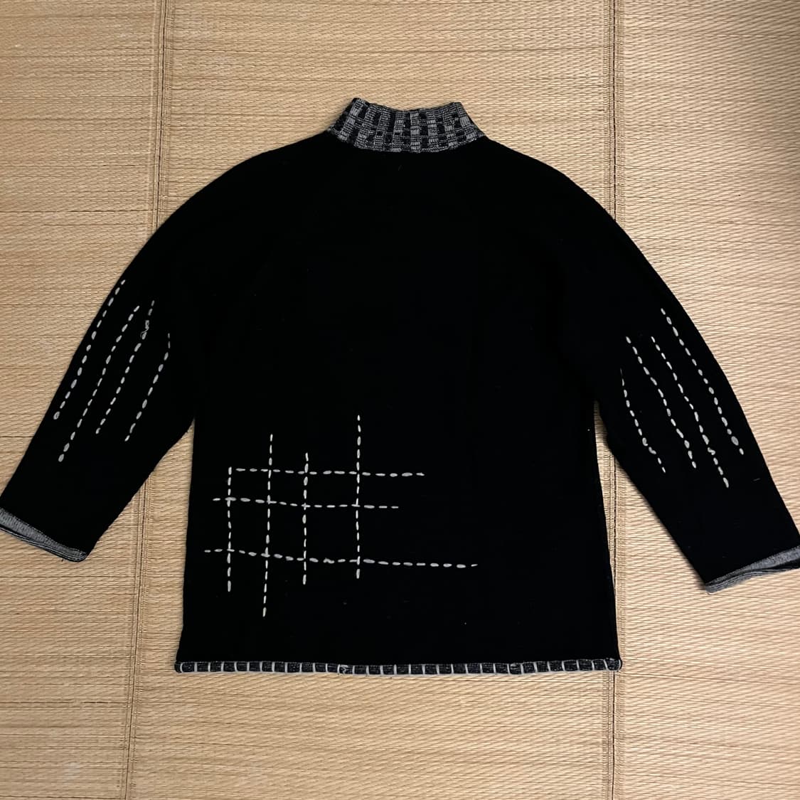 빈티지샵 낙원 자수 니트 상품이미지4