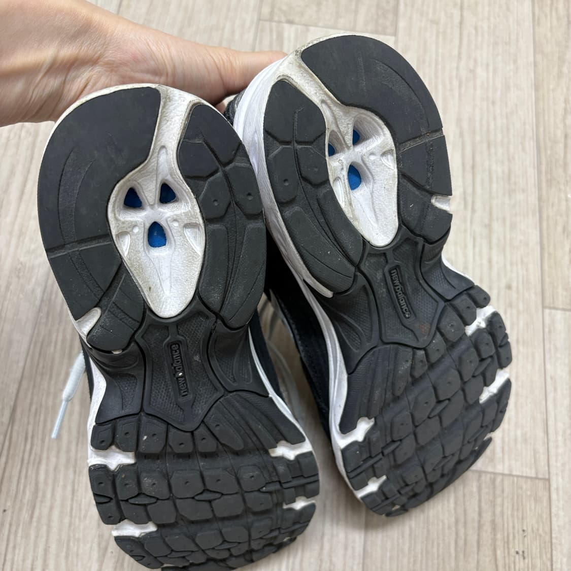 뉴발란스 530 블랙 225사이즈 상품이미지2