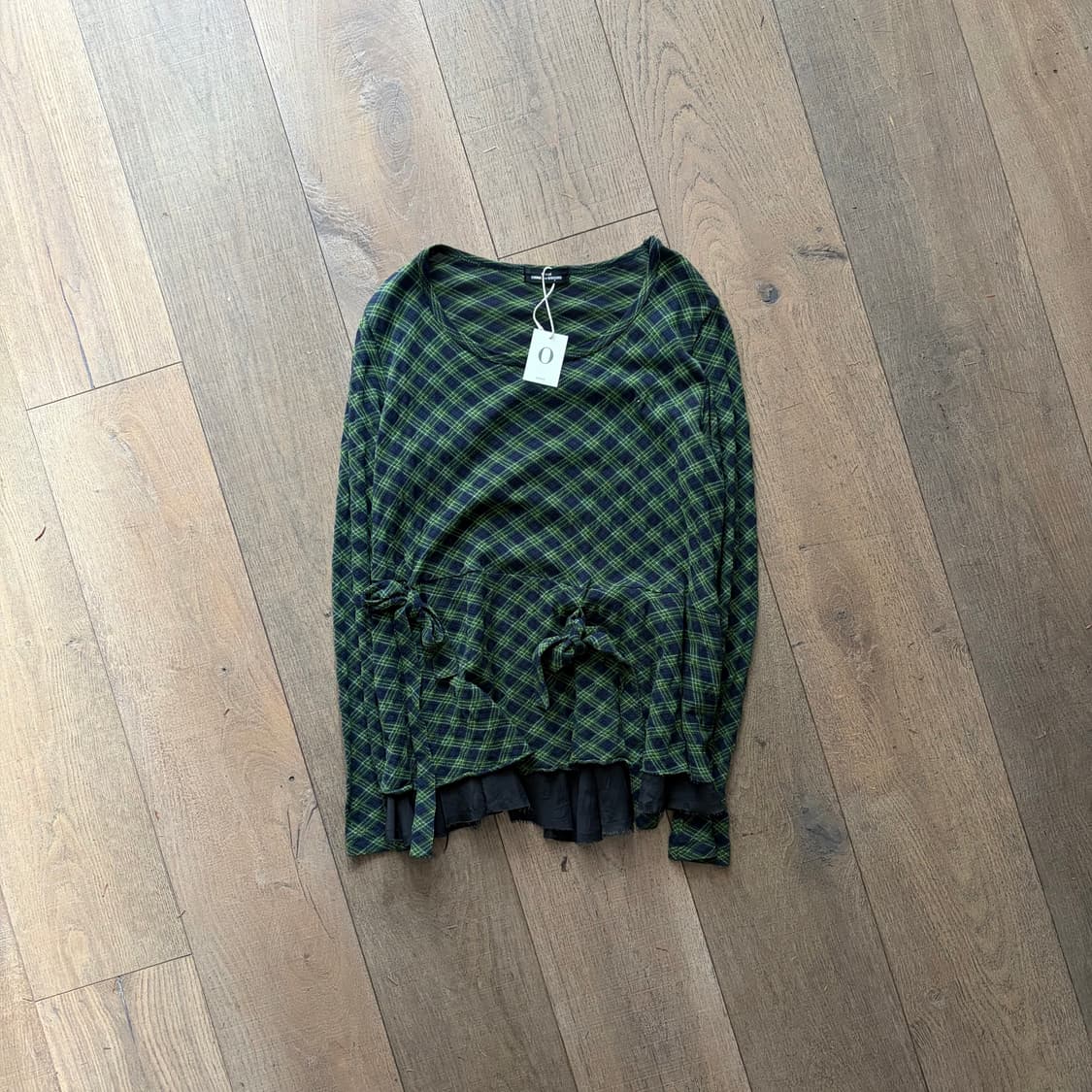 Layered Detail Ribbon Check Blouse 상품이미지1